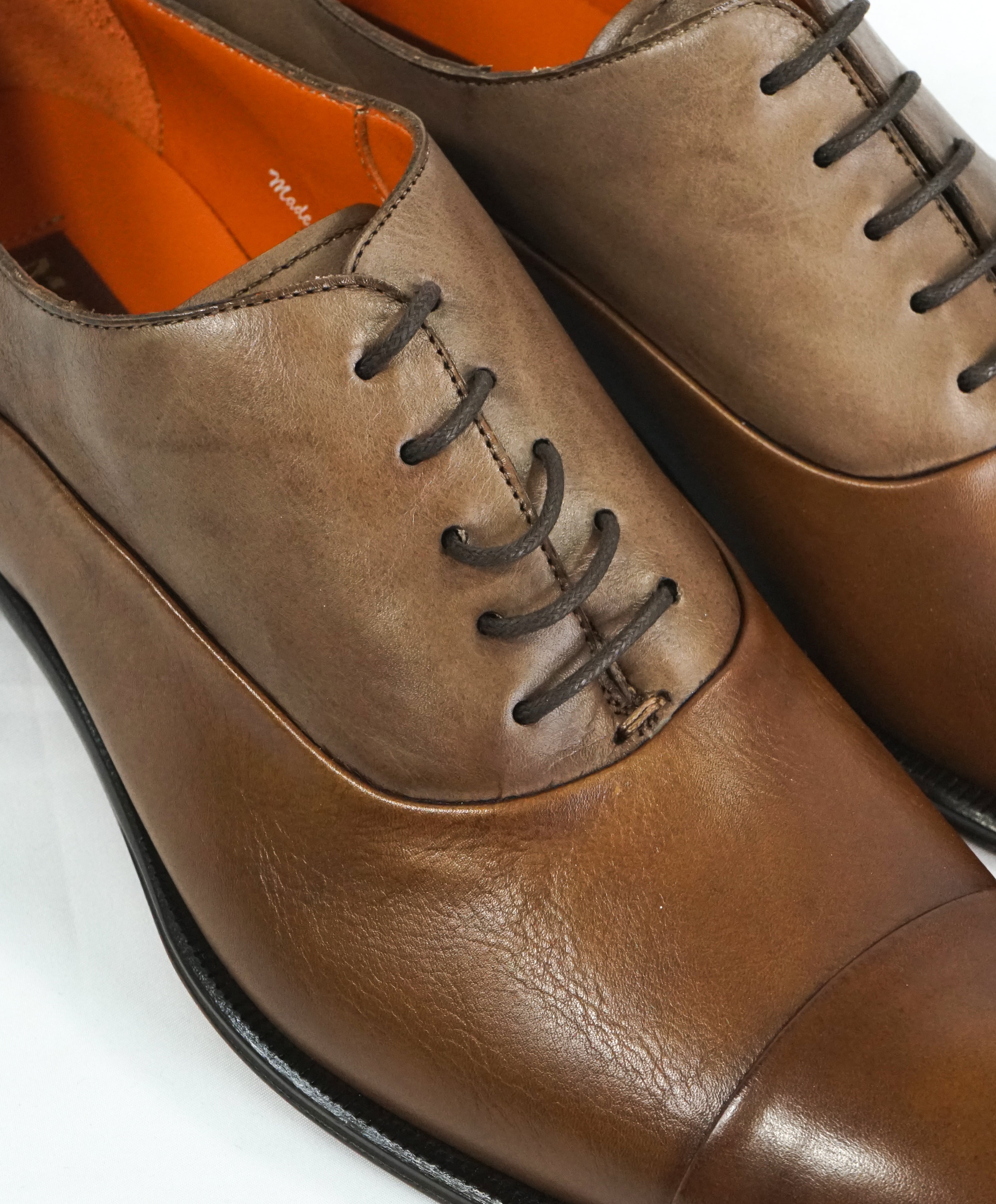 MEZLAN - Two Tone BiColor Soft Leather Oxfords Orange Sole - 8.5