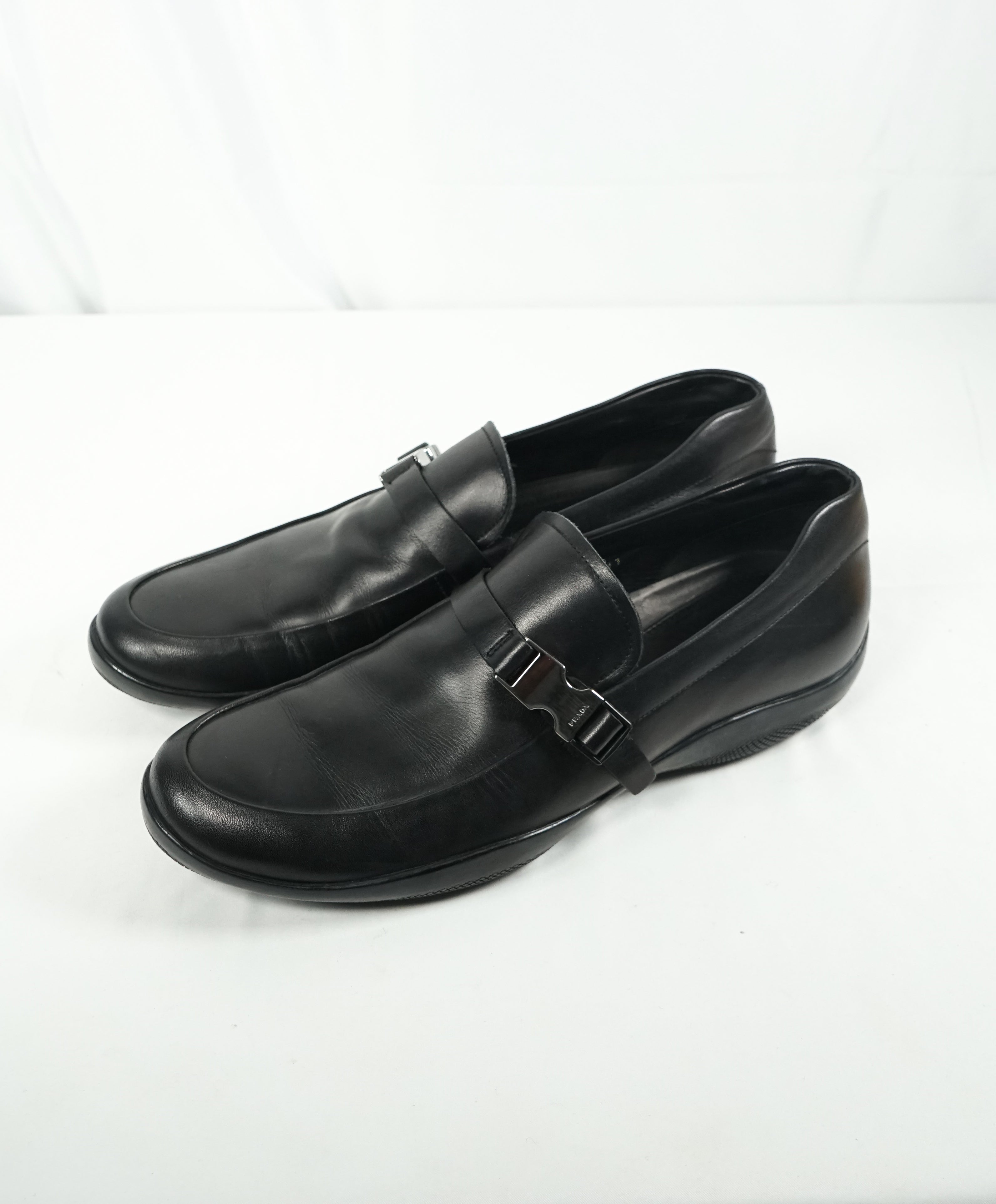 PRADA - Linea Rossa Engraved Logo Buckle Loafers  - 12