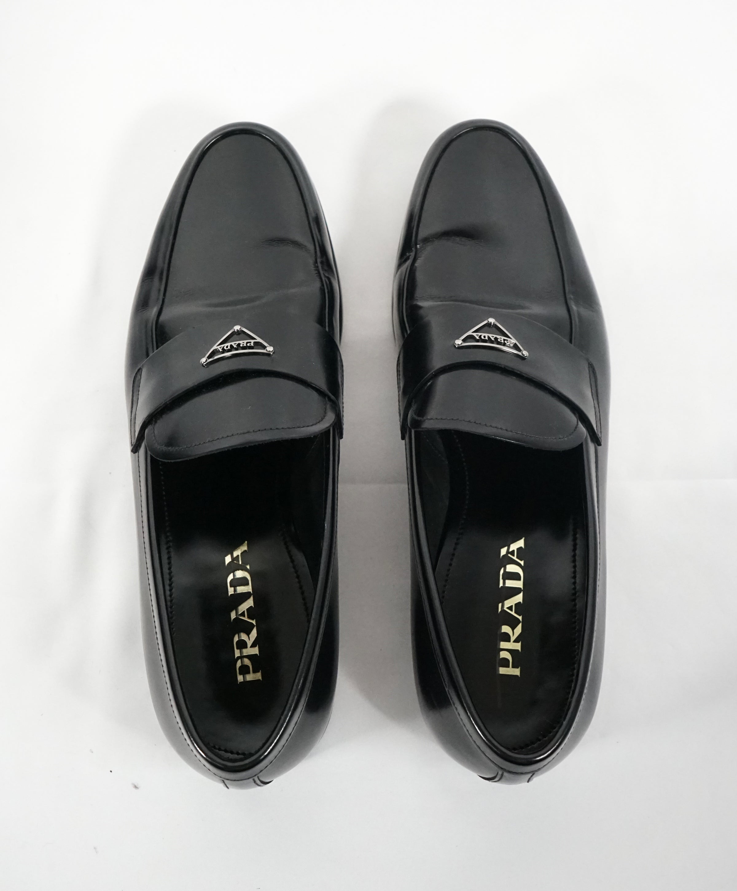 PRADA - Patent Leather Spazzolato Loafer With Logo Bit Front - 9 – Luxe  Hanger