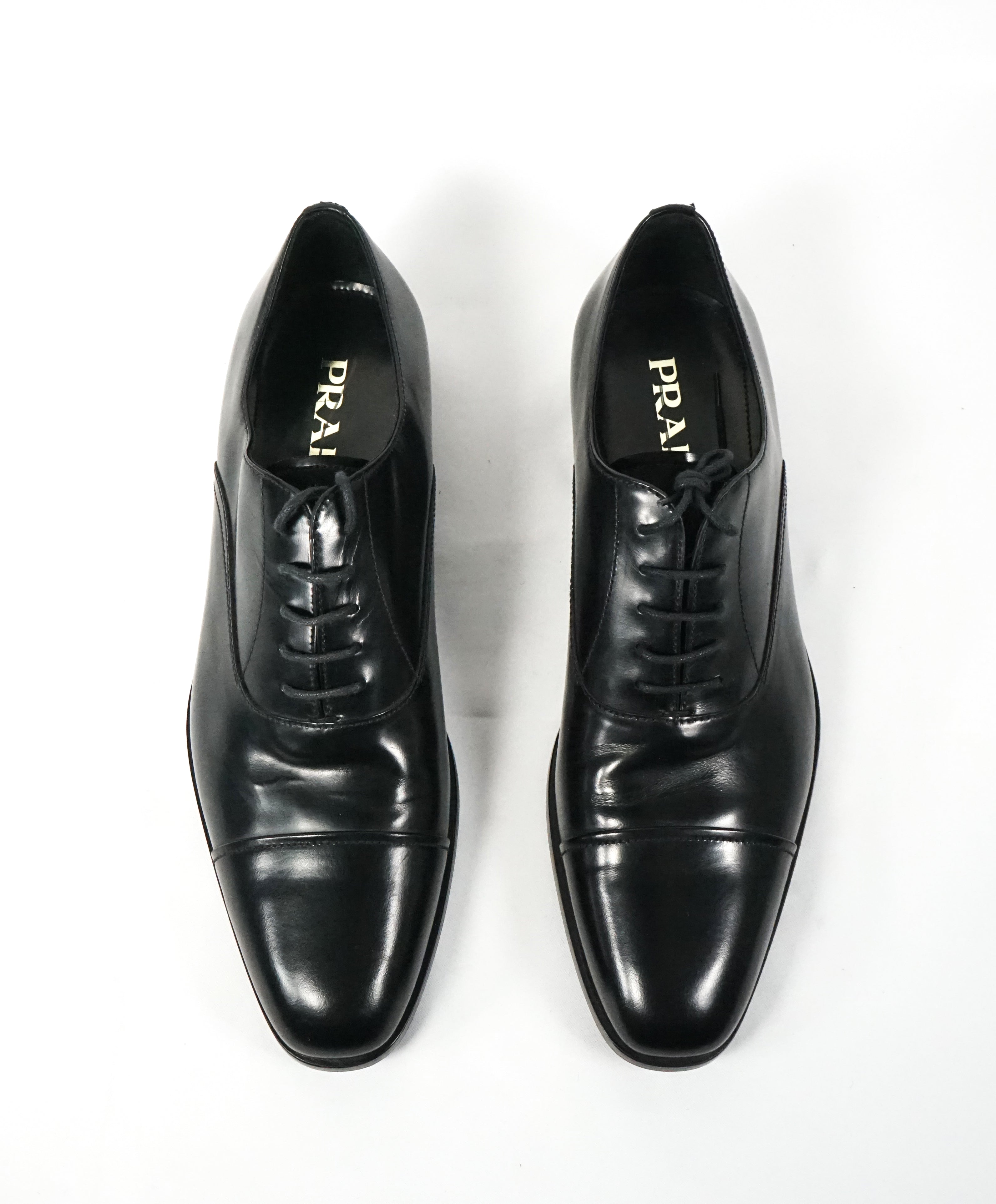 PRADA - Leather Cap Toe Spazzolato Oxfords With Logo Inset Heel - 9