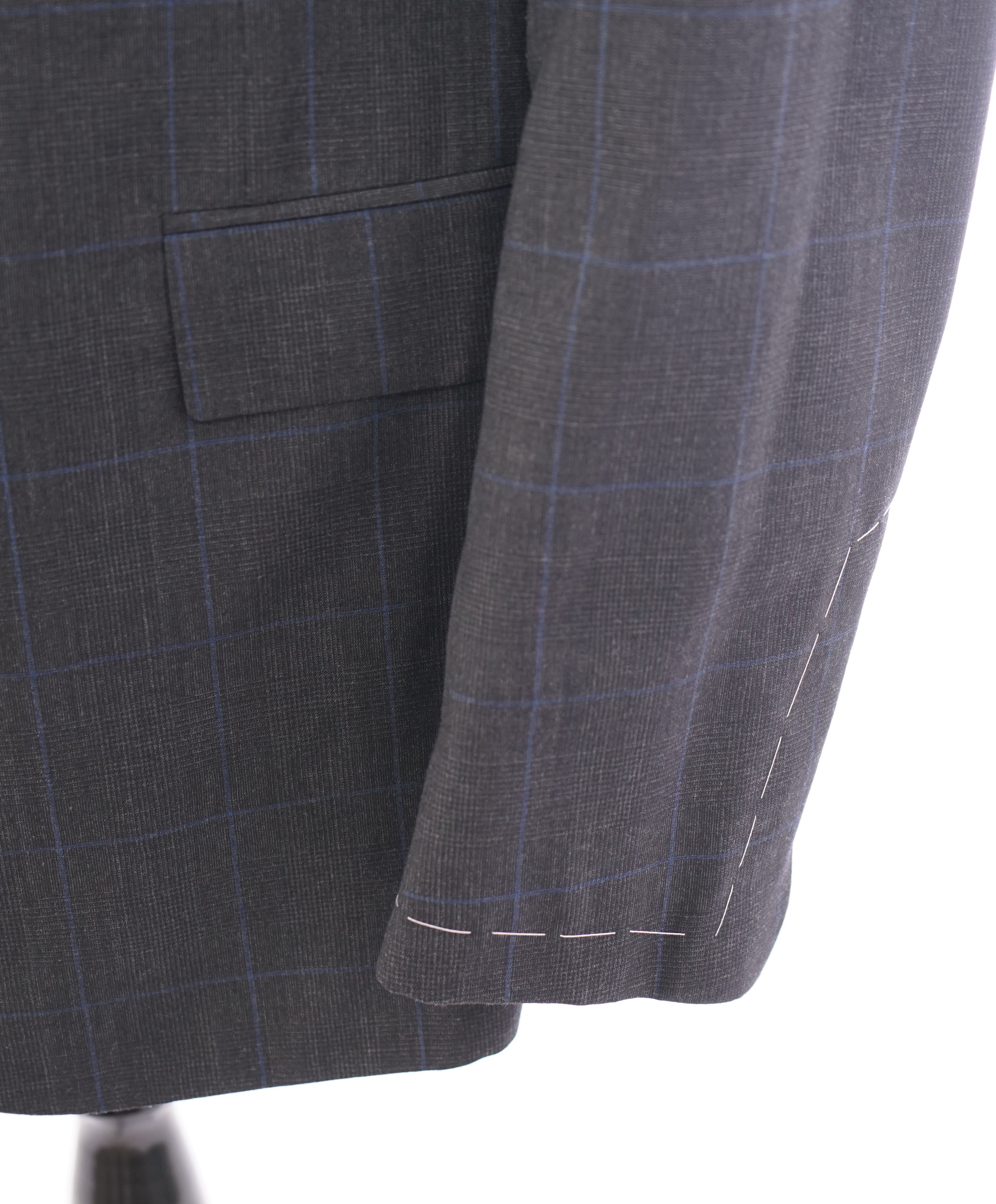 RALPH LAUREN PURPLE LABEL - Gray & Blue Plaid Windowpane “Drake” Suit - 40R