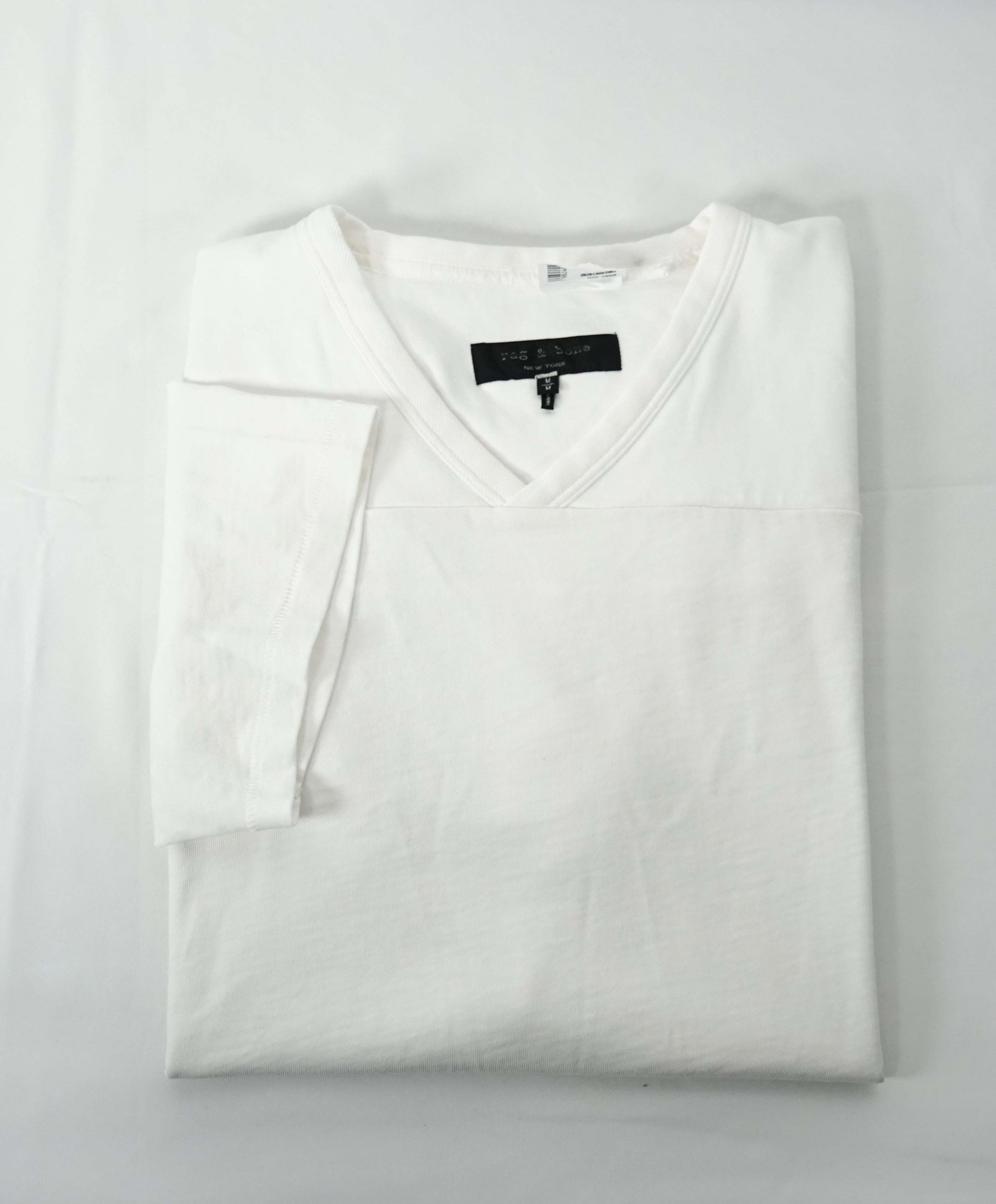 Rag & Bone - “Horizontal Stitch” Loose Fashion Fit Cotton White V-Neck Tee - M