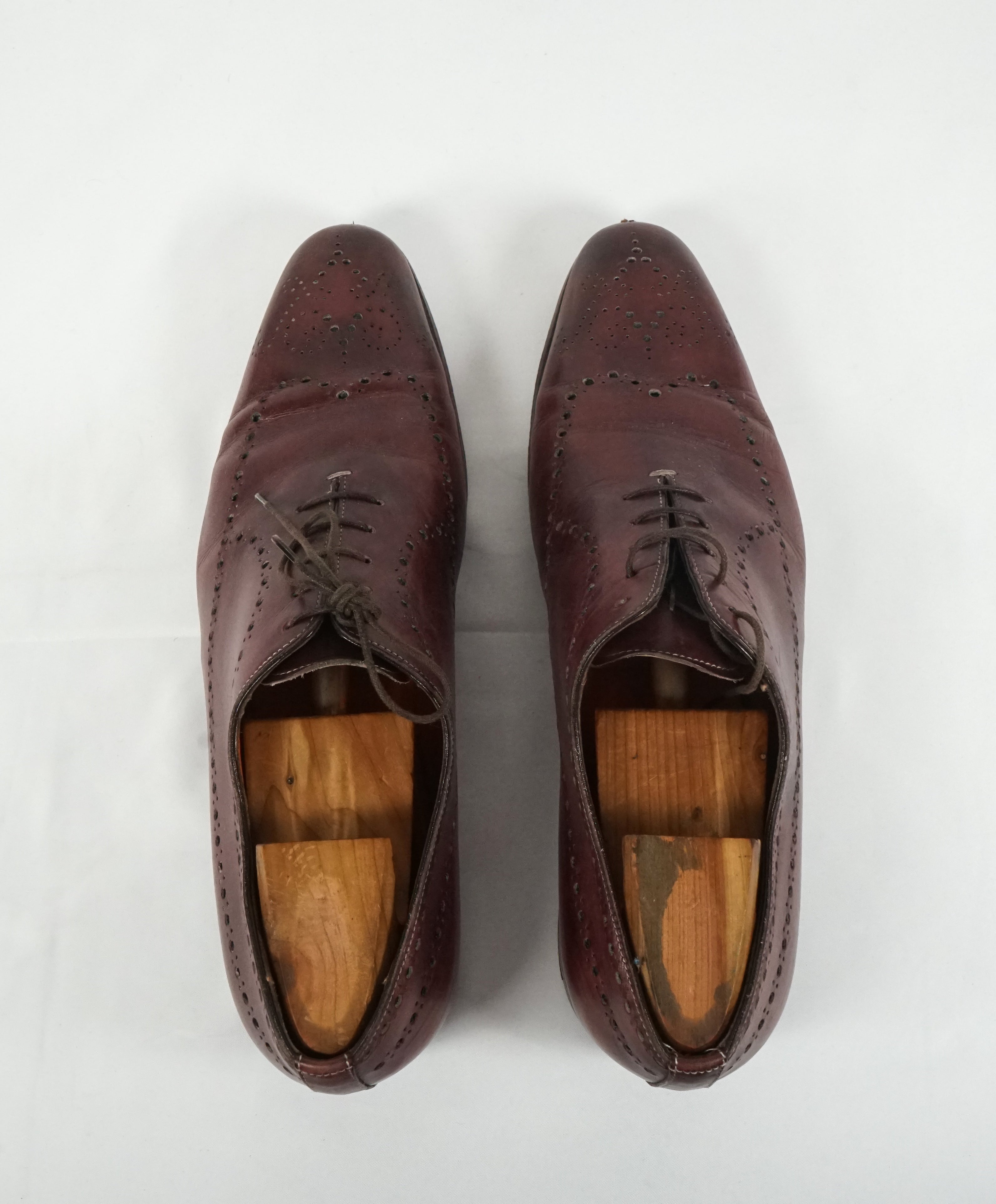 SANTONI - "Calvin" Wholecut Burgundy Brogue Oxfords - 10.5