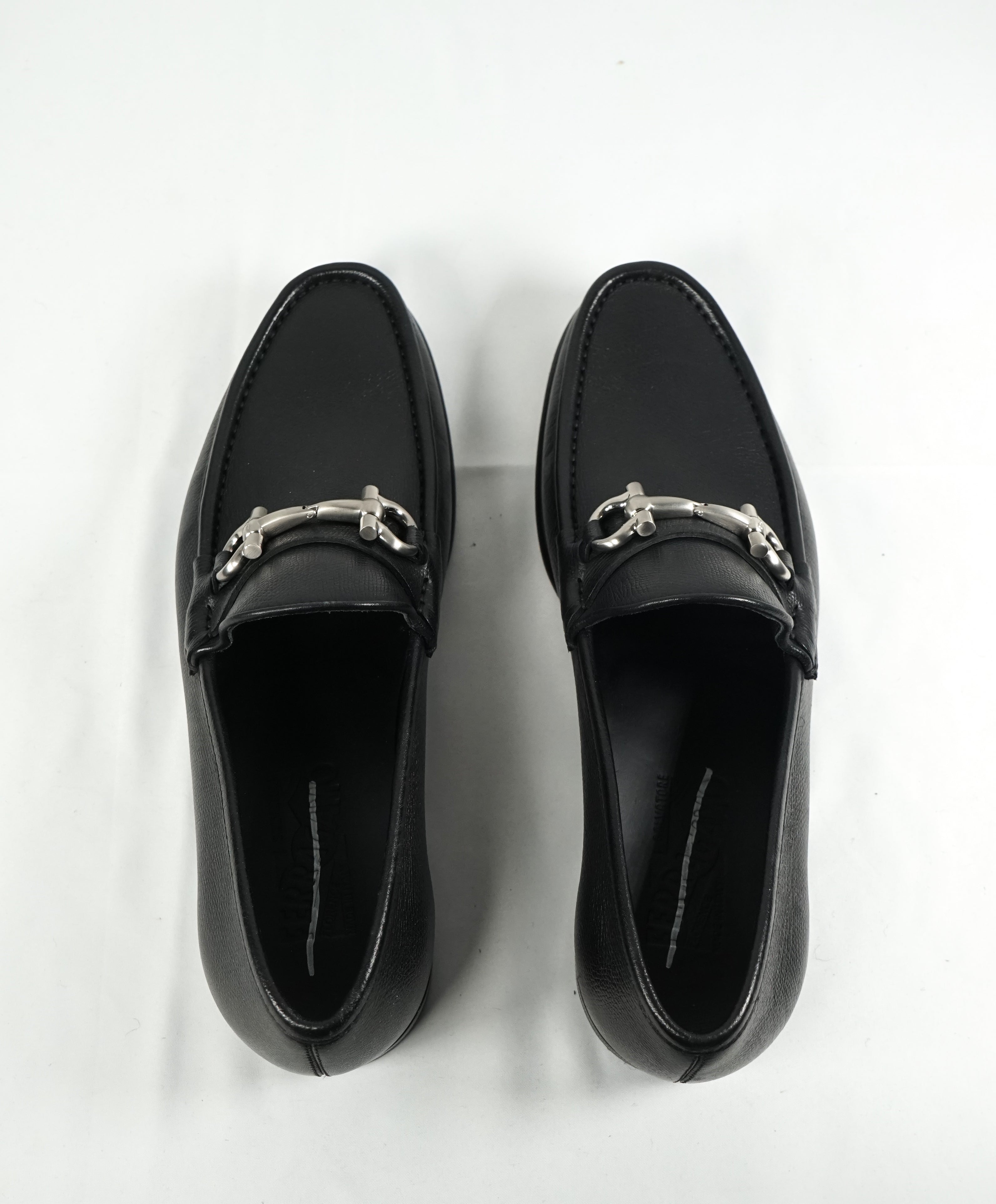 SALVATORE FERRAGAMO - “Mason” Pebbled Leather Logo Bit Loafers - 8.5 EE