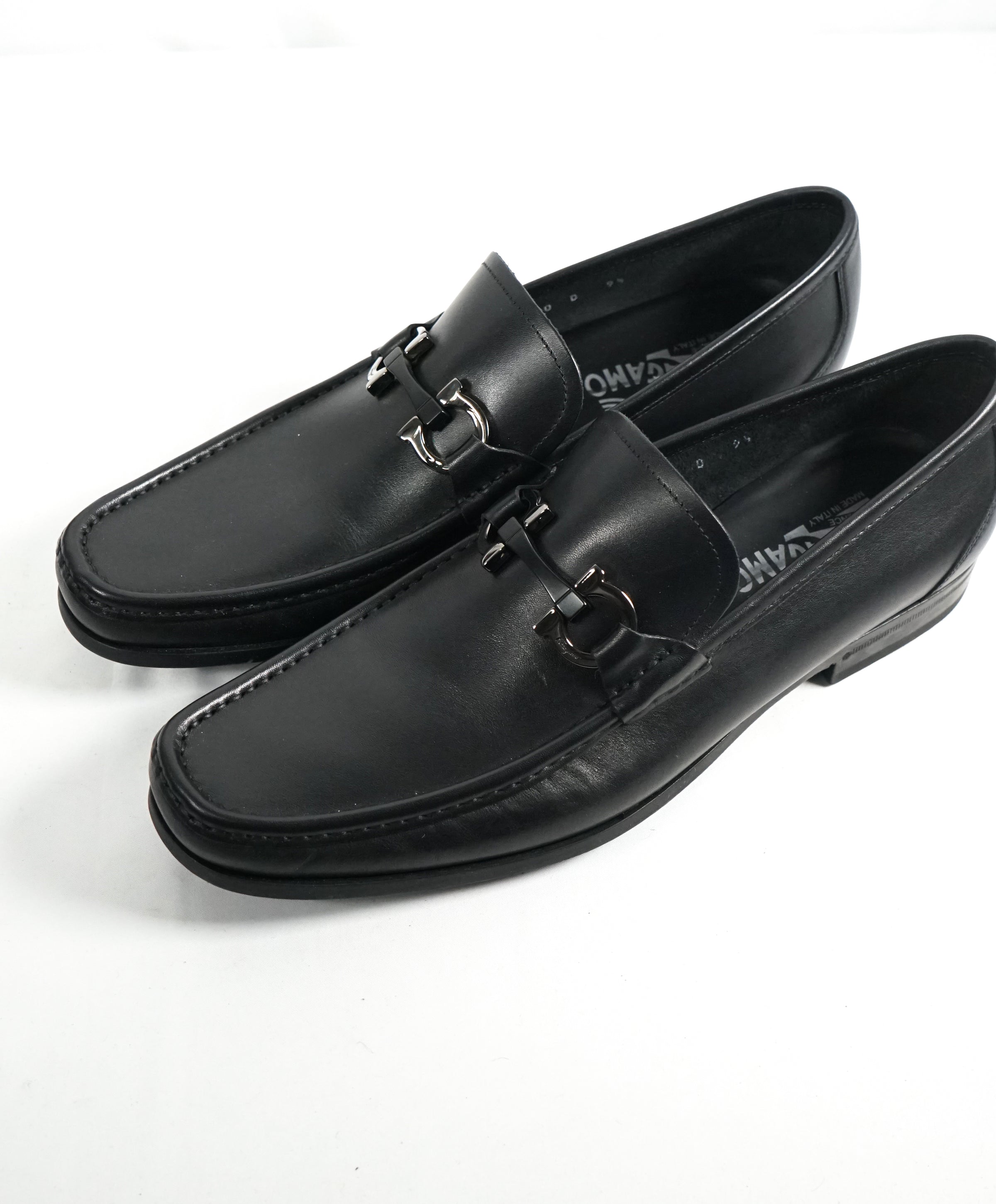 SALVATORE FERRAGAMO - “GRANDIOSO Gancini Bit Loafer Black Leather - 9. –  Luxe Hanger