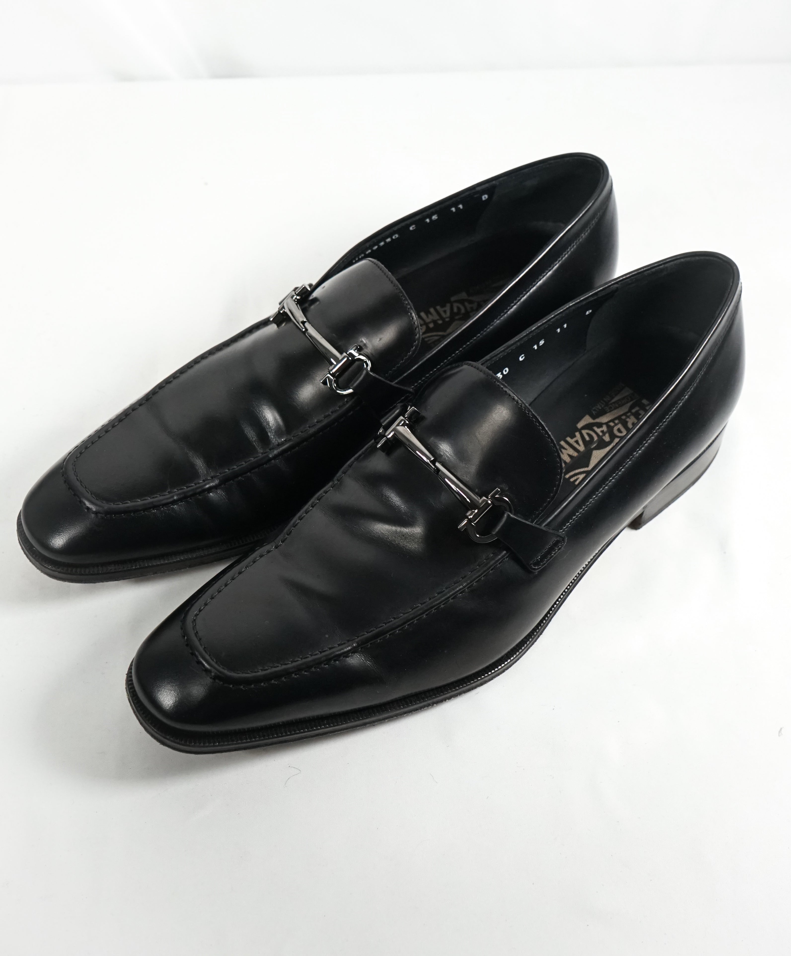 SALVATORE FERRAGAMO - Classic Black “Fenice" Slip On Bit Loafers - 11 D