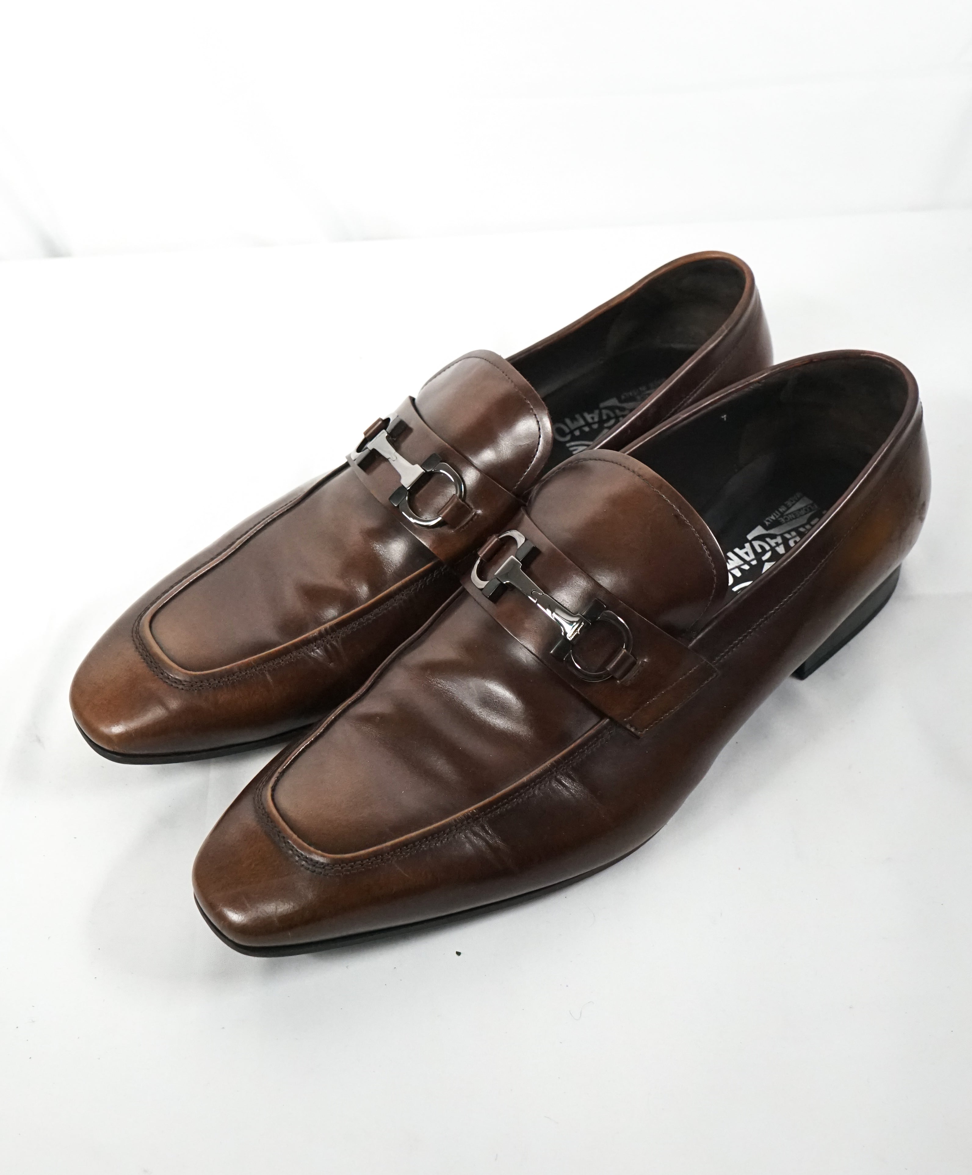 SALVATORE FERRAGAMO - “Dinamo” 2 Tone Gancini Bit Brown Leather Loafers - 13 EE