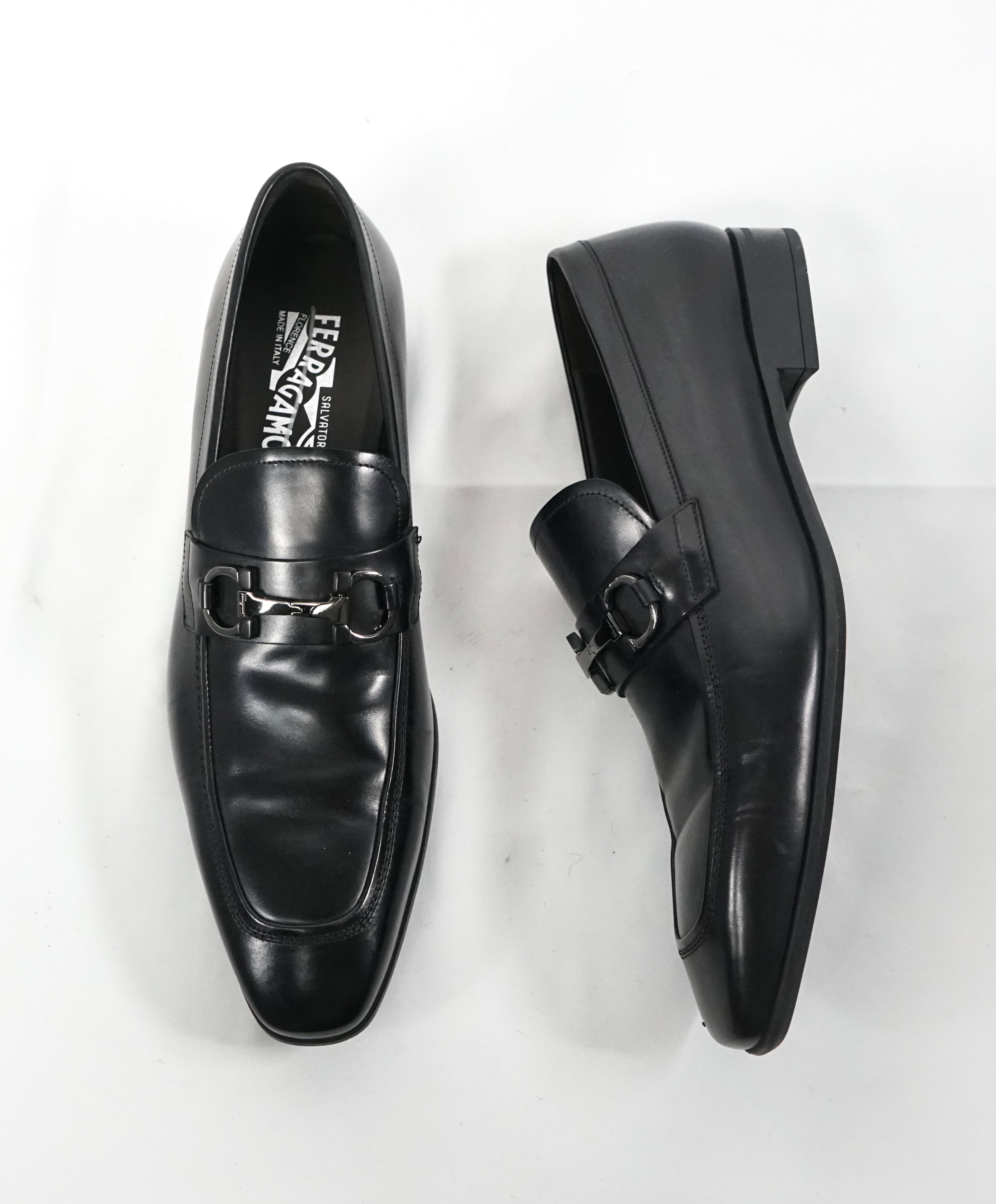 SALVATORE FERRAGAMO - “Dinamo” 2 Tone Gancini Bit Black Leather Loafers - 10 D