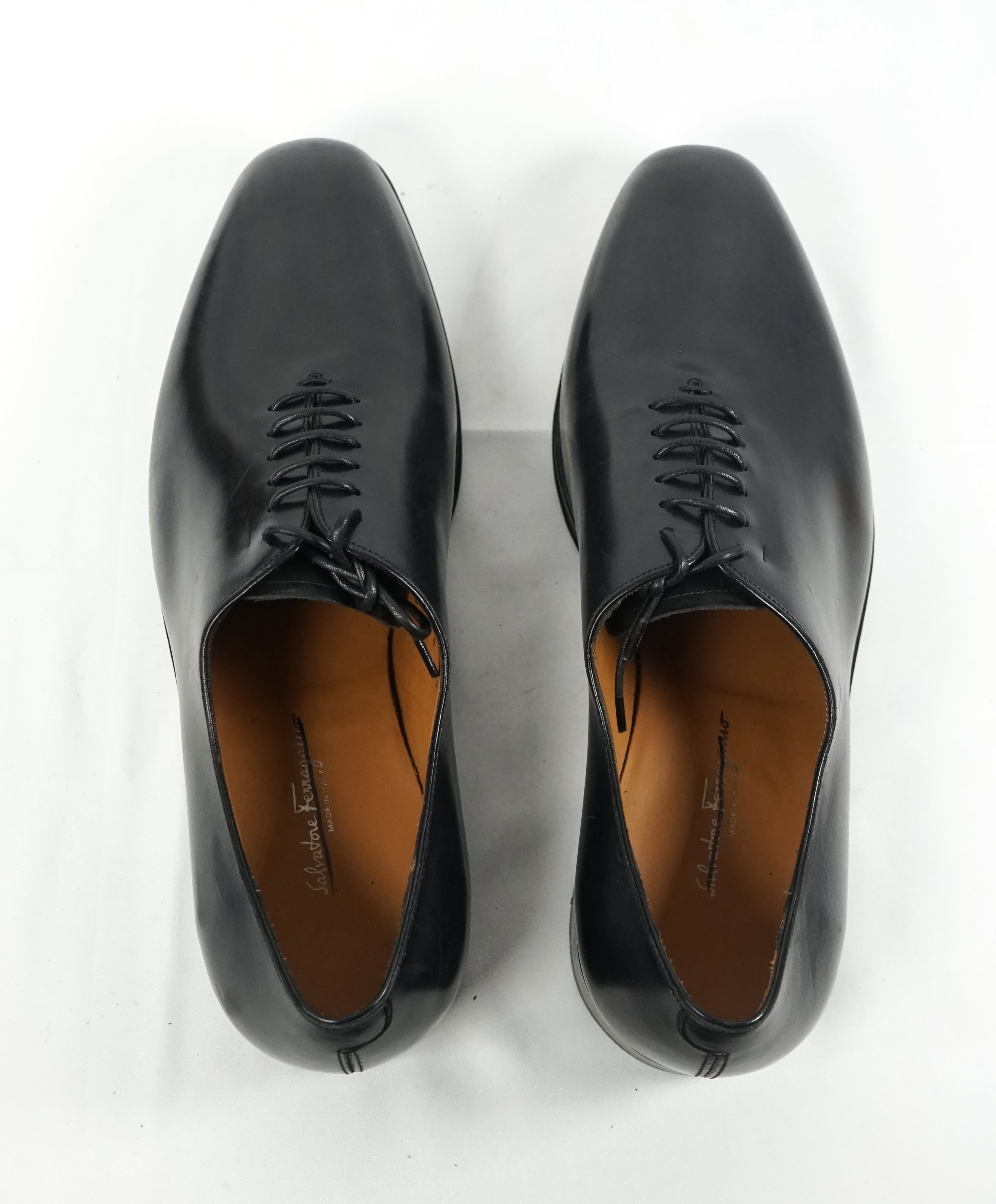 SALVATORE FERRAGAMO - "Carmelo Tramezza" Black Whole-Cut Silhouette Oxfords - 10.5 EE