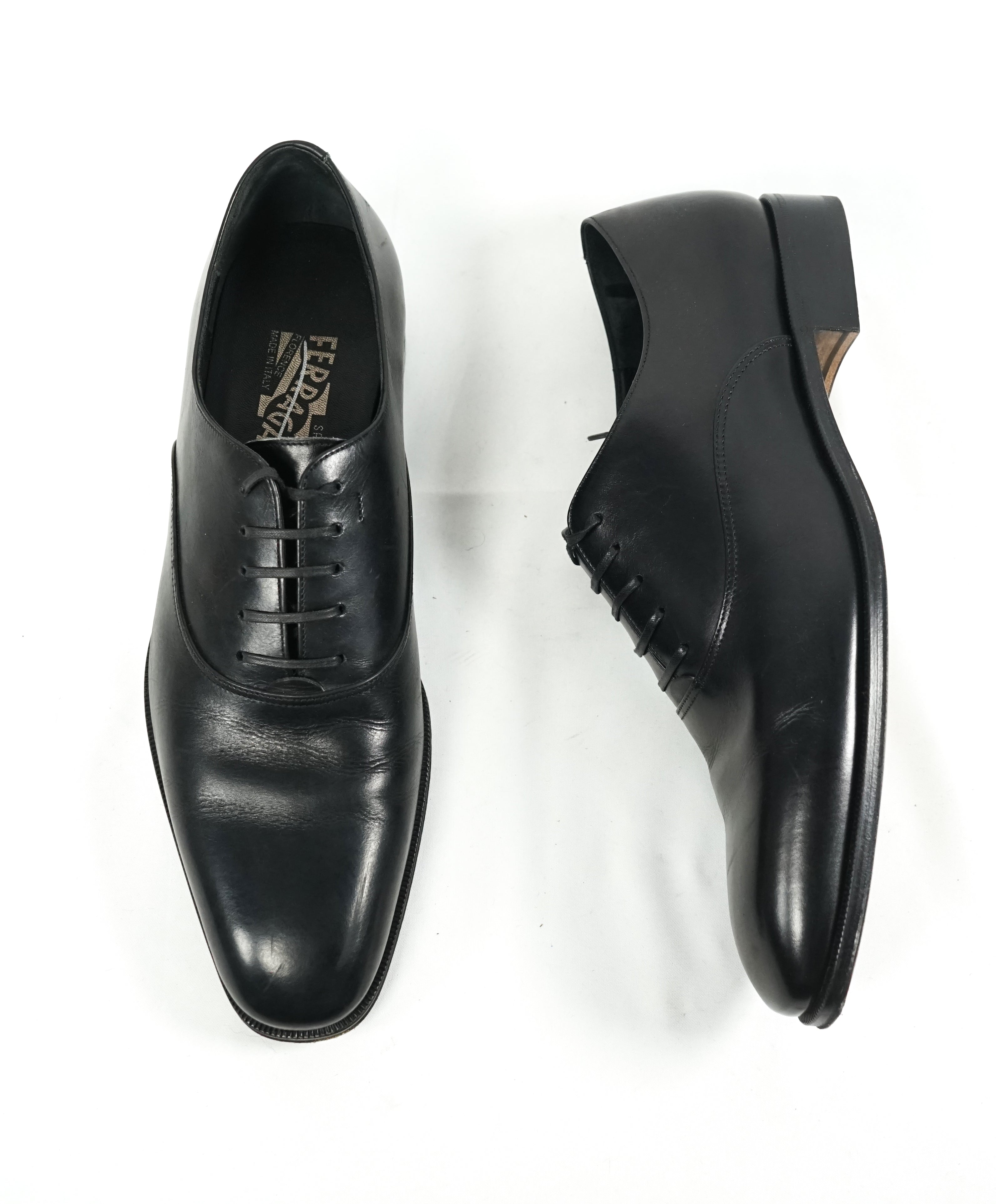 SALVATORE FERRAGAMO - “ Fedele” Black Oxford W Leather Sole - 8 D