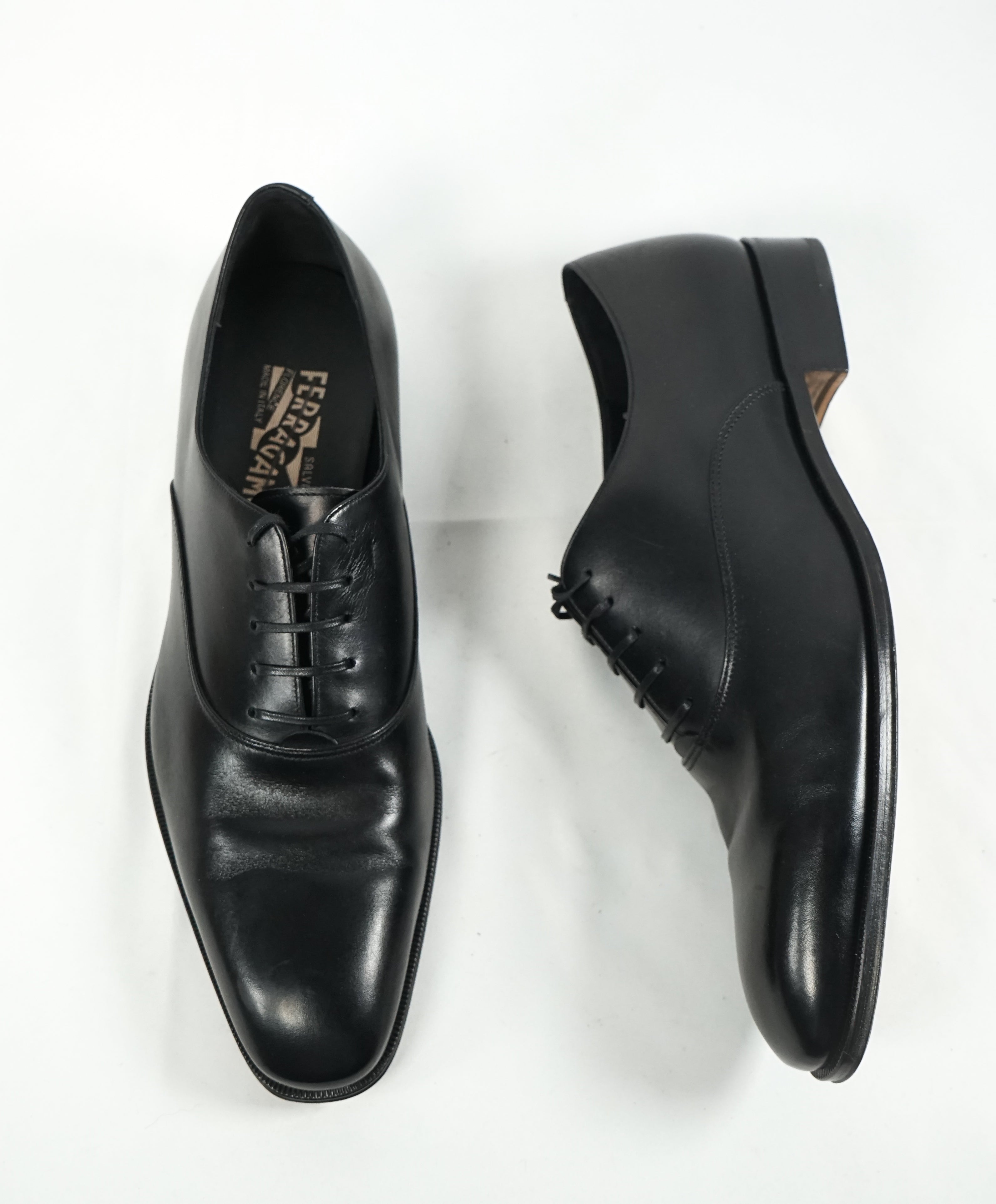 SALVATORE FERRAGAMO - “ Fedele” Black Oxford W Leather Sole - 10 D