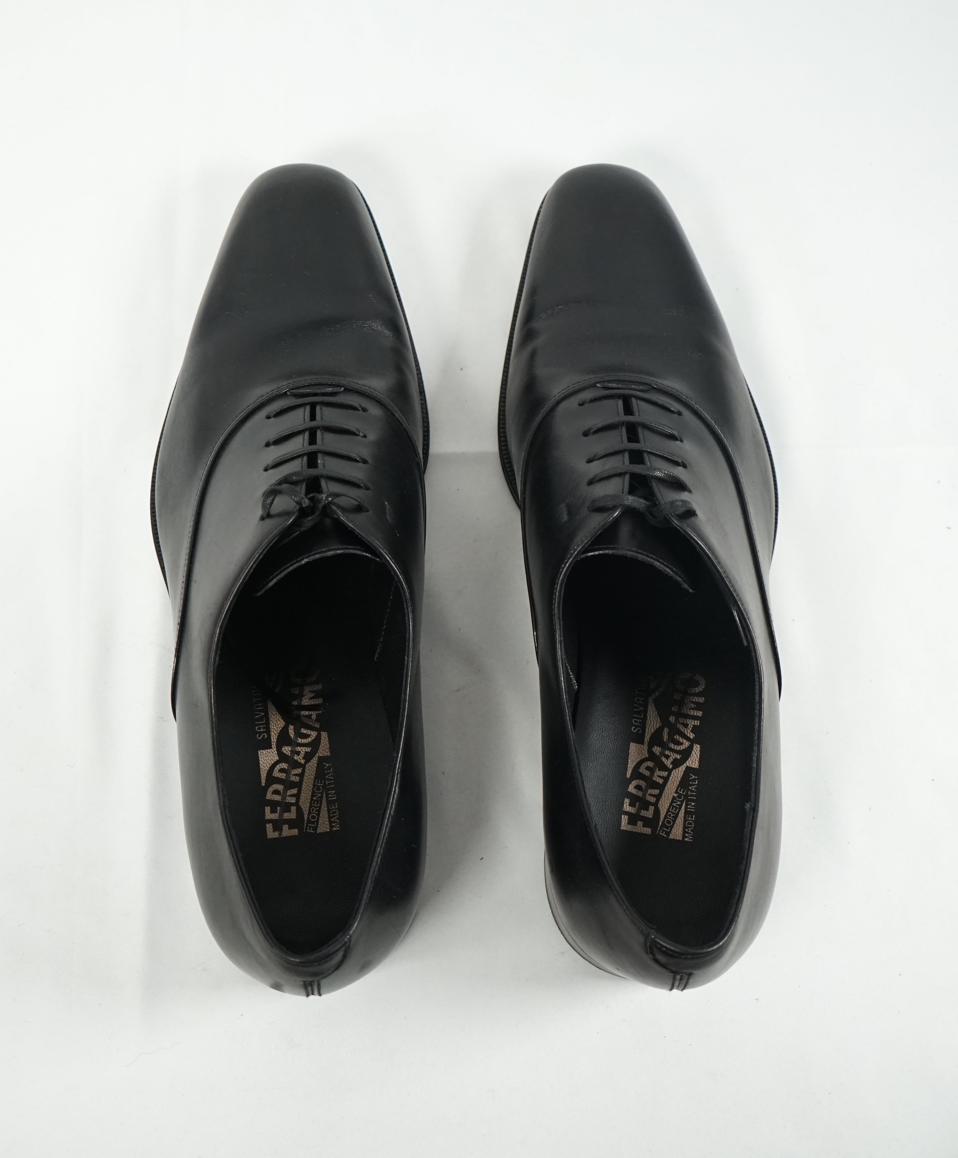 SALVATORE FERRAGAMO - “ Fedele” Black Oxford W Leather Sole - 10 D