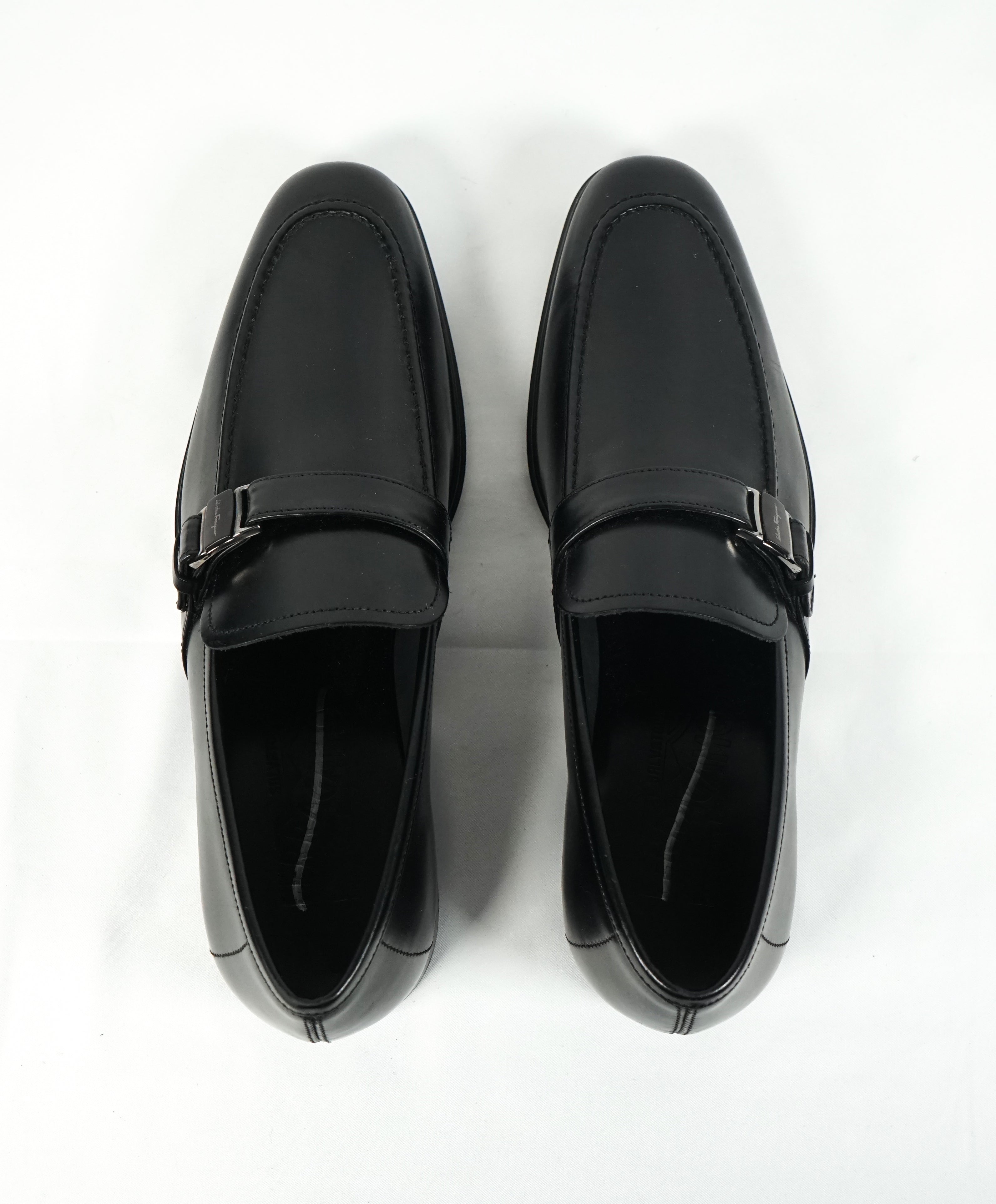 SALVATORE FERRAGAMO - “Smooth” Engraved Logo Black Leather Loafers - 6.5