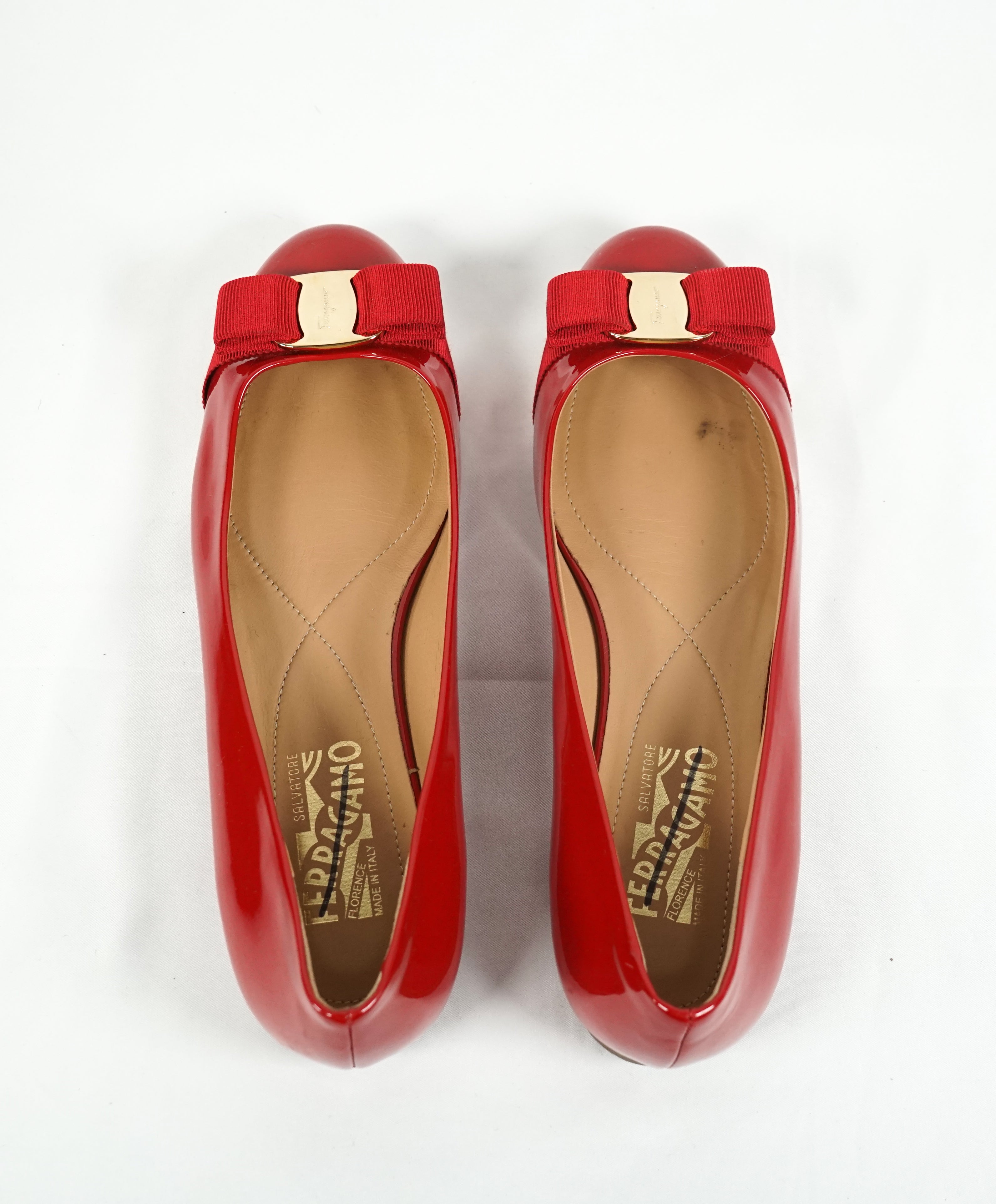 SALVATORE FERRAGAMO - "Vara" Patent Leather Bow Red Flats - 9 B