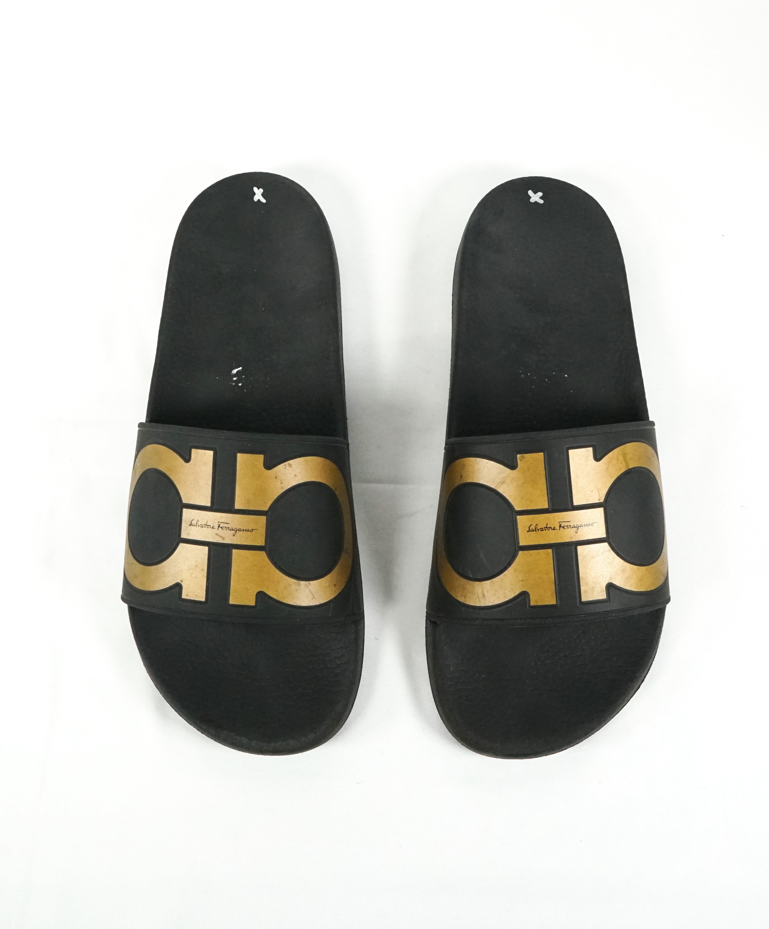 SALVATORE FERRAGAMO - Iconic Gancini Black & Gold Slides Slippers - 9