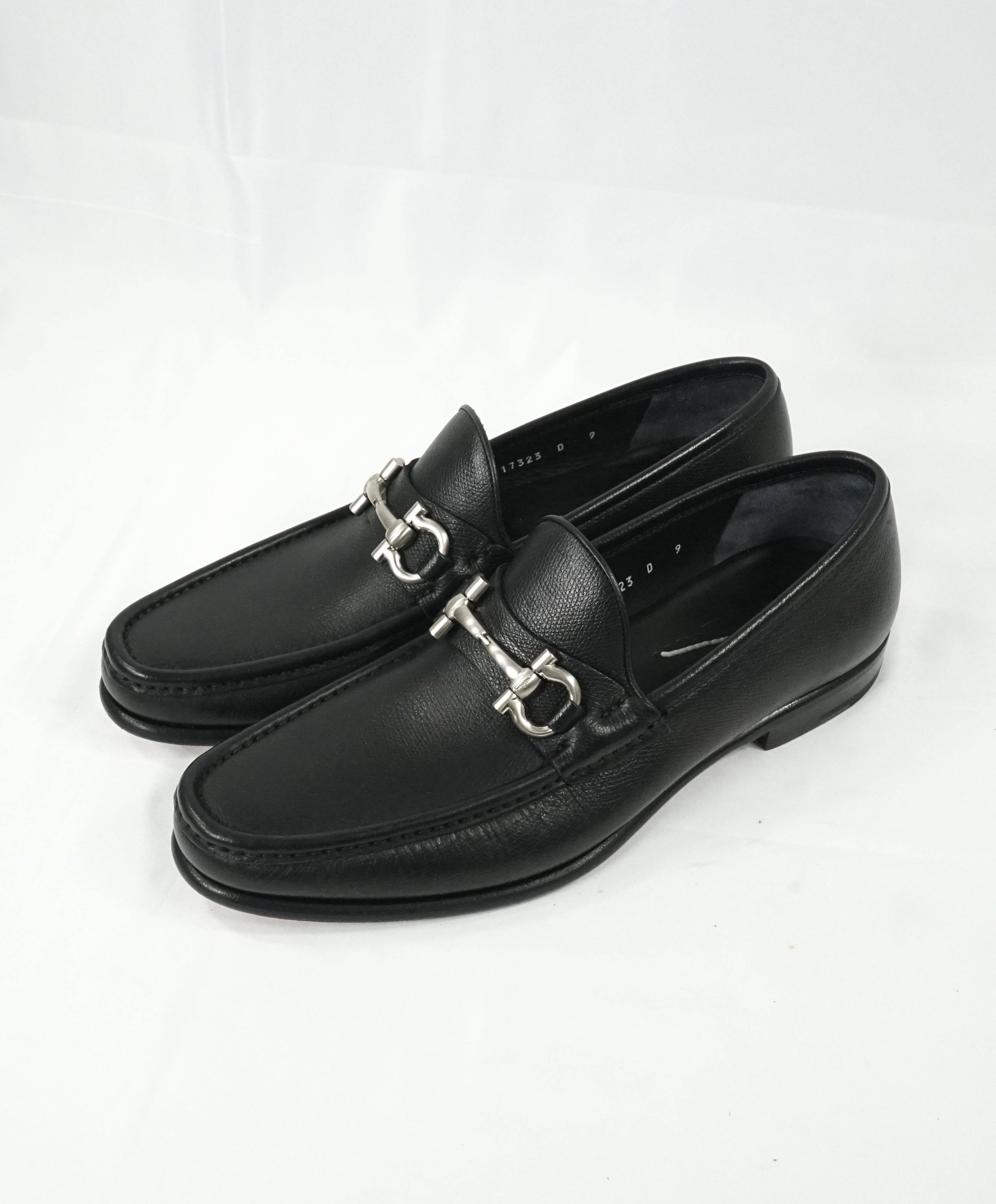 SALVATORE FERRAGAMO - “Mason” Pebbled Leather Logo Bit Loafers - 9 D