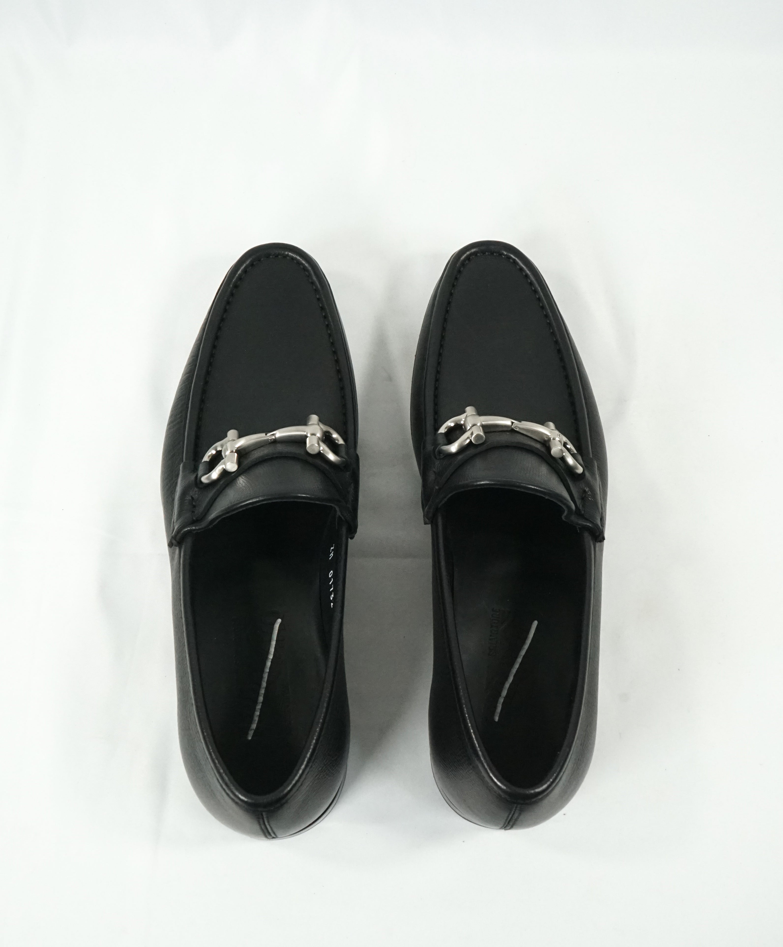 SALVATORE FERRAGAMO - “Mason” Pebbled Leather Logo Bit Loafers - 9 D