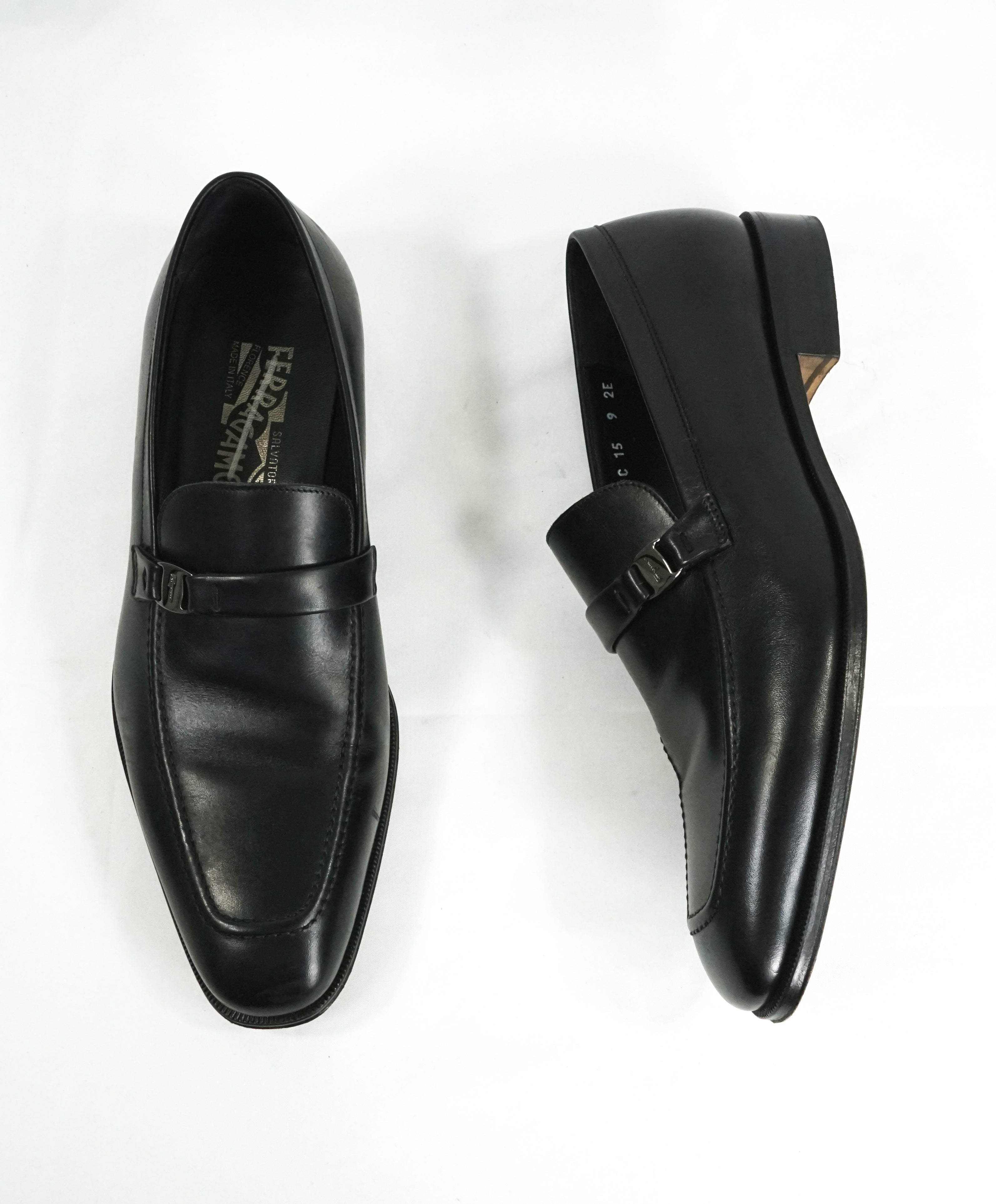 SALVATORE FERRAGAMO - “Destin” Black Slip-On Loafer With Engraved Bit - 9 D