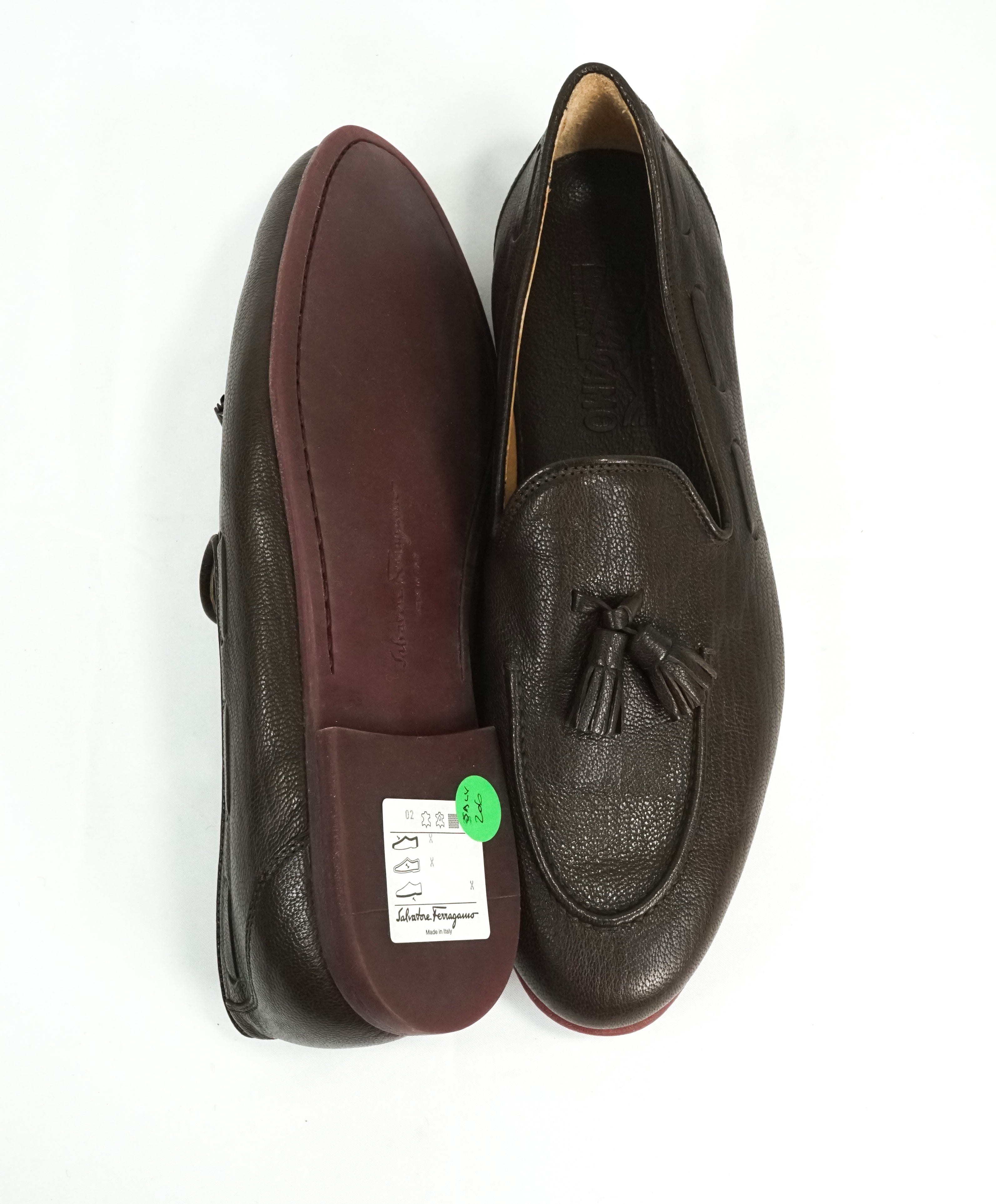 SALVATORE FERRAGAMO - Brown Contrast Sole Pebbled Leather Tassel Loafer - 8.5