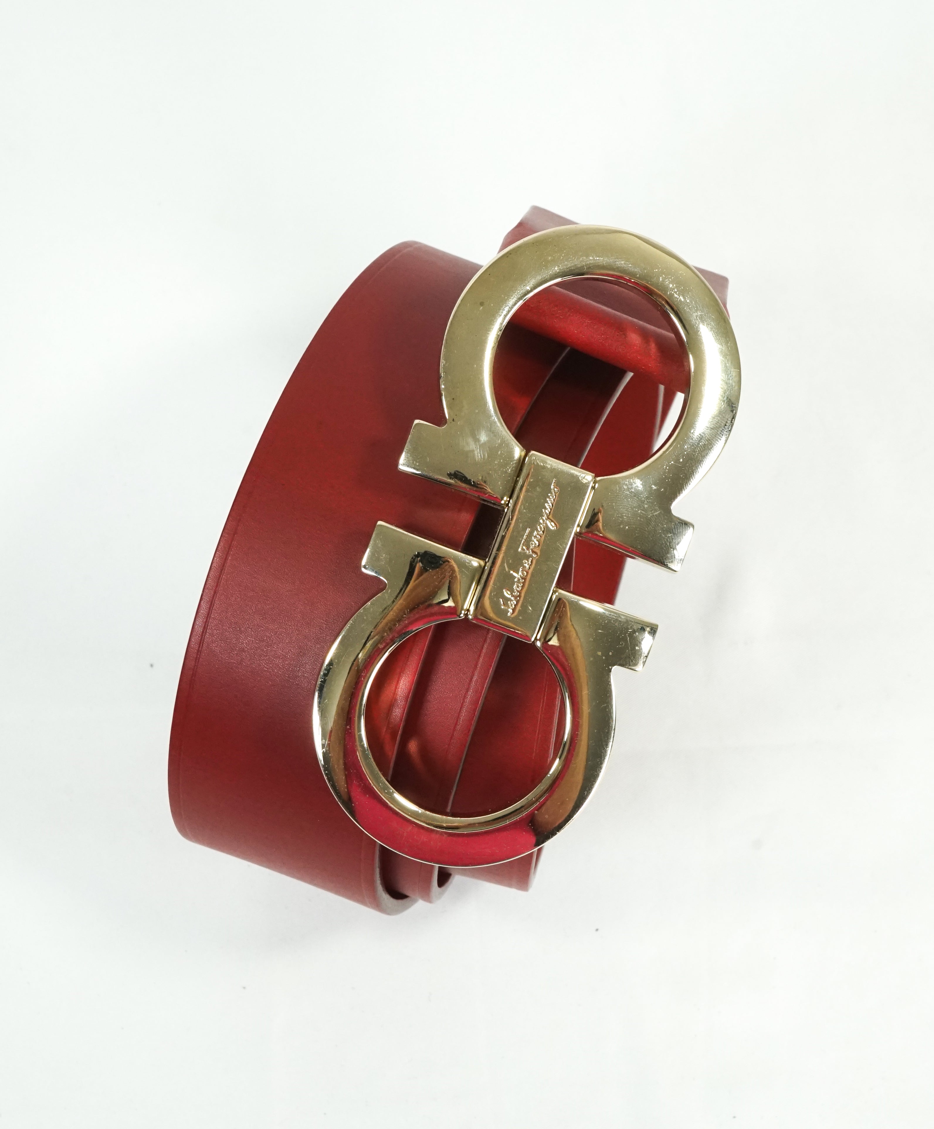 SALVATORE FERRAGAMO - Red & Gold Oversized Leather Gancini Belt - 40W