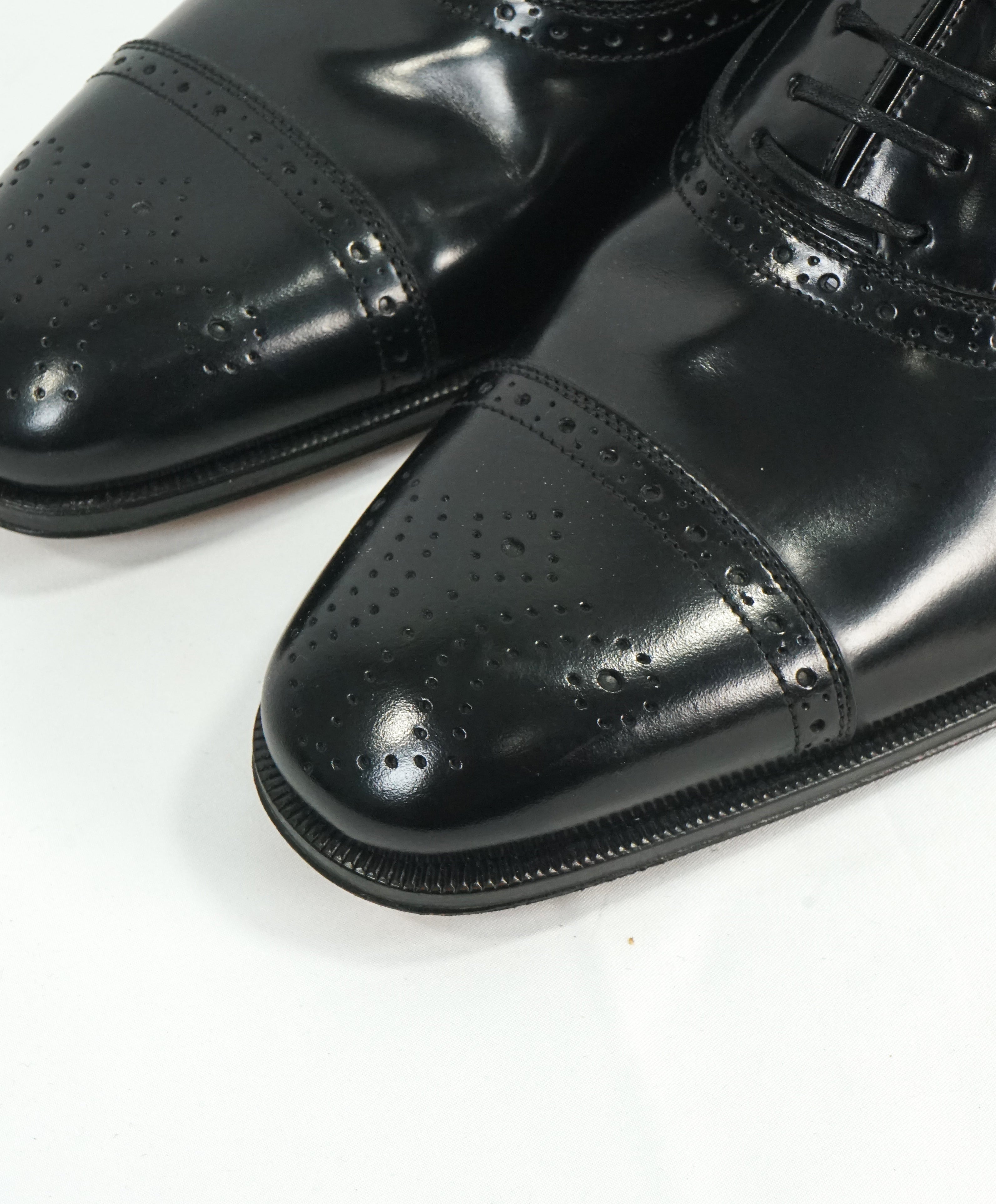 SALVATORE FERRAGAMO - “Caesy" Black Cap Toe Brogue Oxfords - L7 R7.5