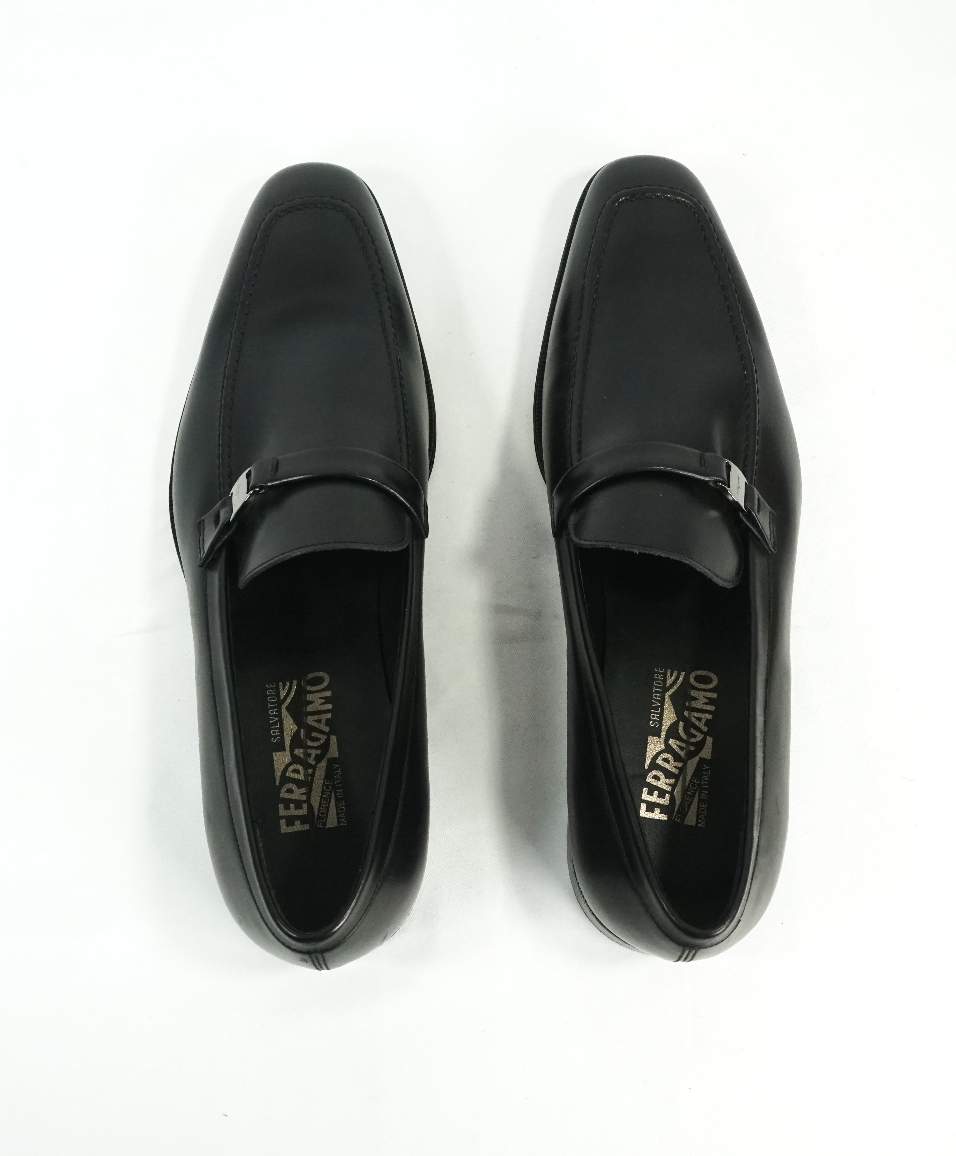 SALVATORE FERRAGAMO - “Destin” Black Slip-On Loafer With Engraved Bit - 11.5 D