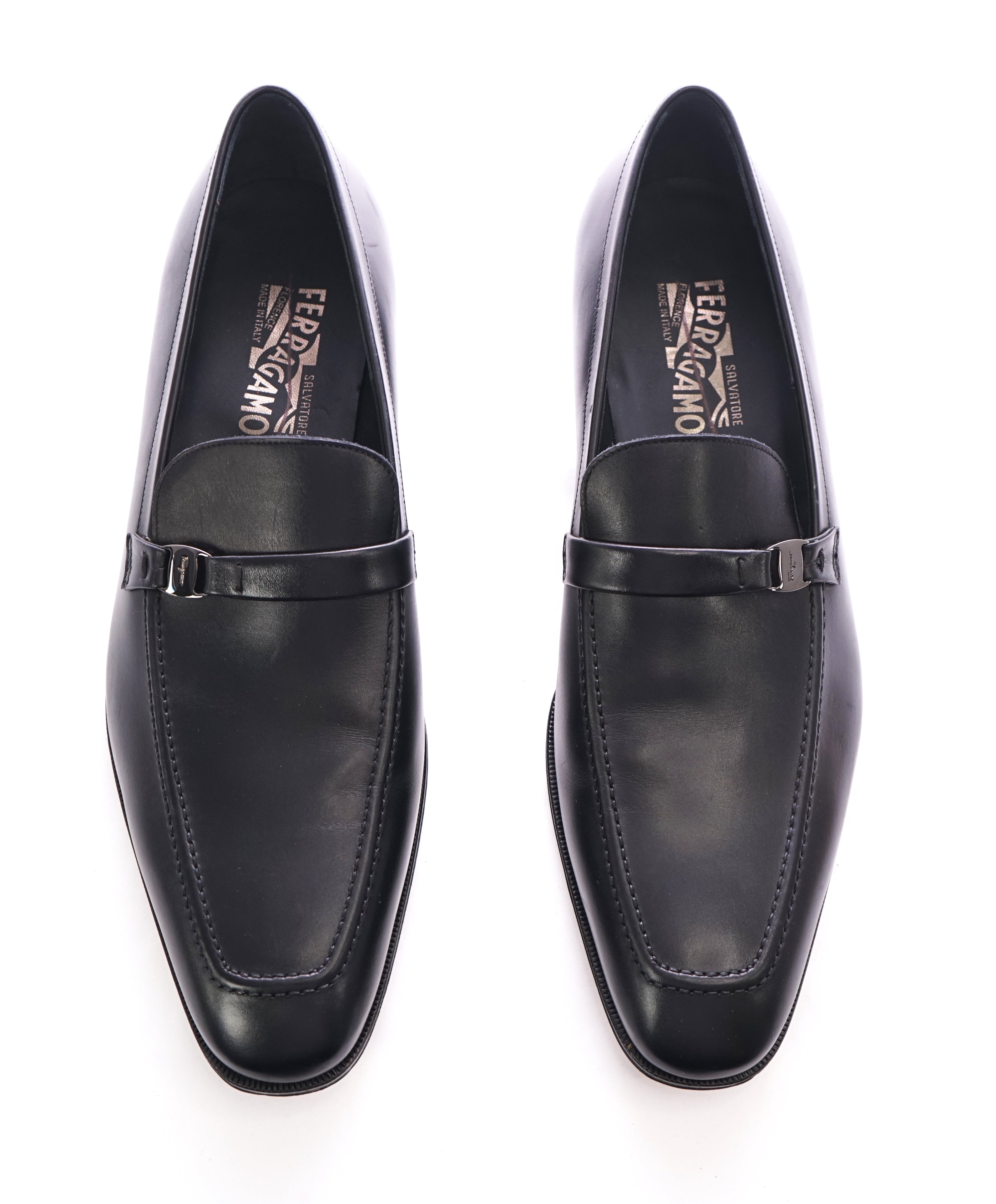 SALVATORE FERRAGAMO - “Destin” Black Slip-On Loafer With Engraved Bit - 13 D