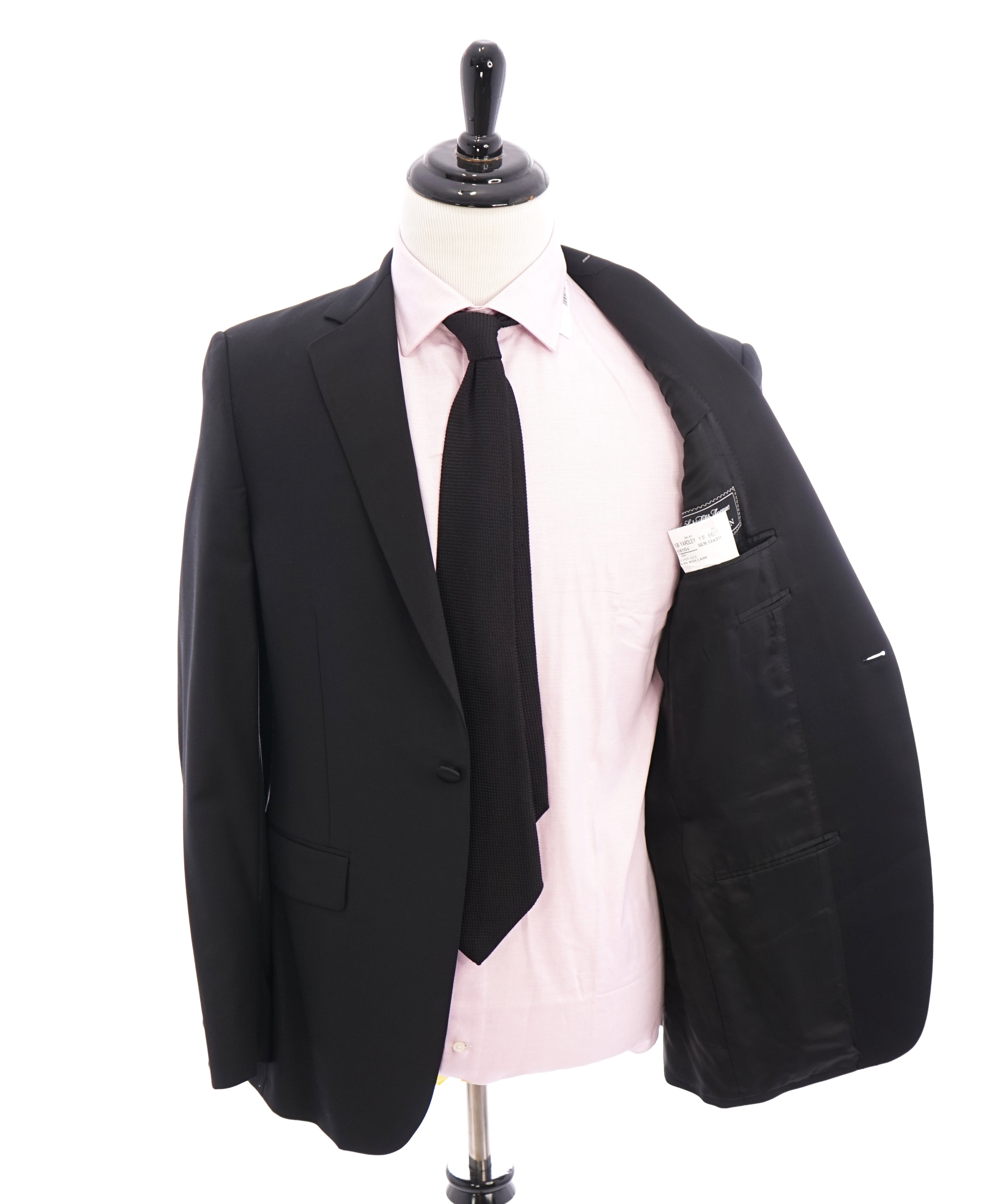 SAMUELSOHN - 1-Button Flat Front Notch Lapel Tuxedo Super 120's Suit - 38R