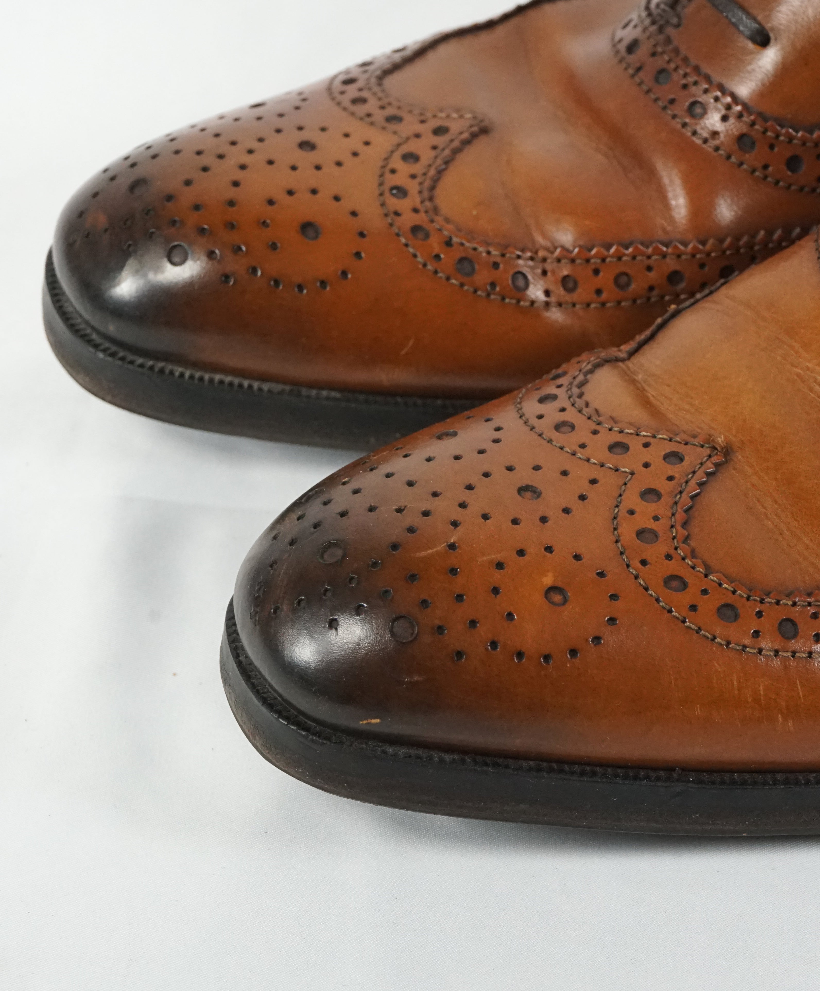 TO BOOT NEW YORK - “Burns” Whiskey Brown Wingtip Oxfords - 8