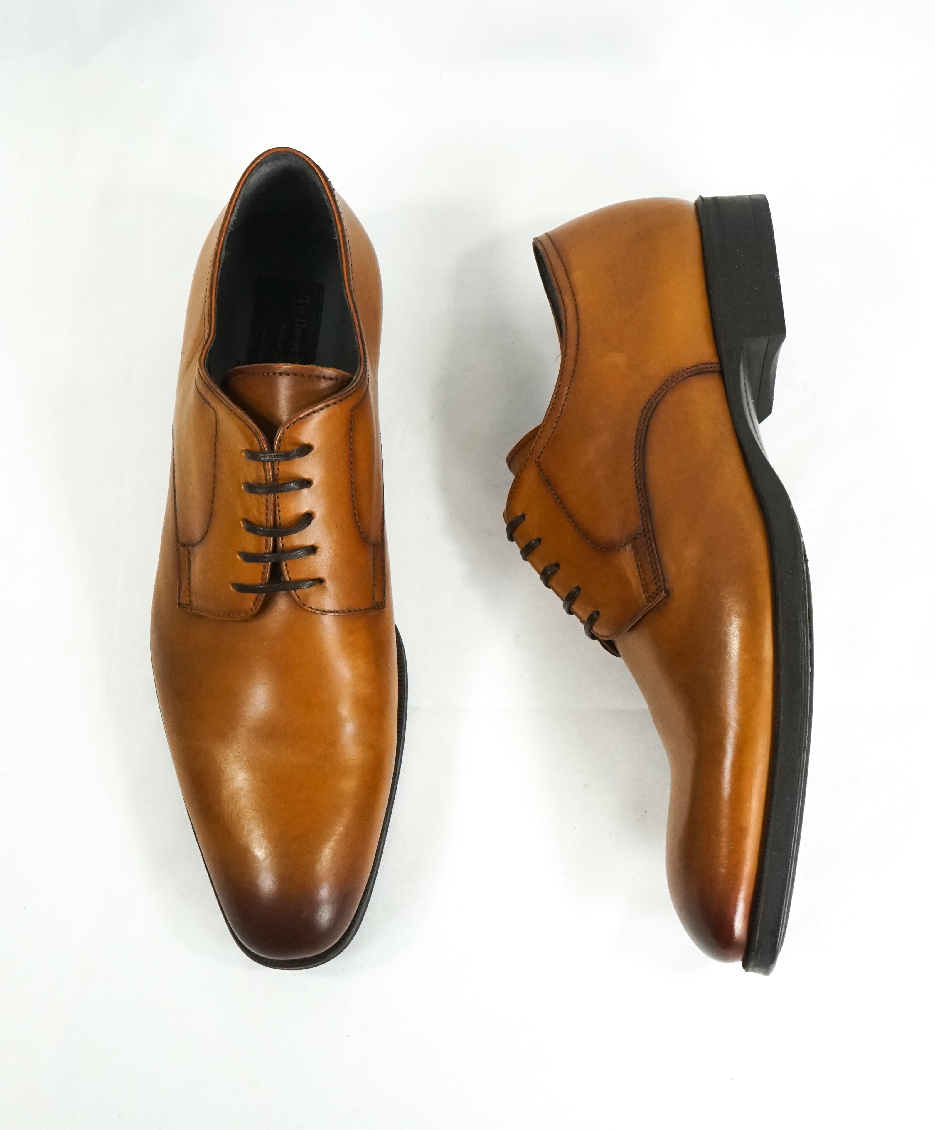 TO BOOT NEW YORK - Burnished Tip Sleek Oxfords W Rubber Sole - 10.5