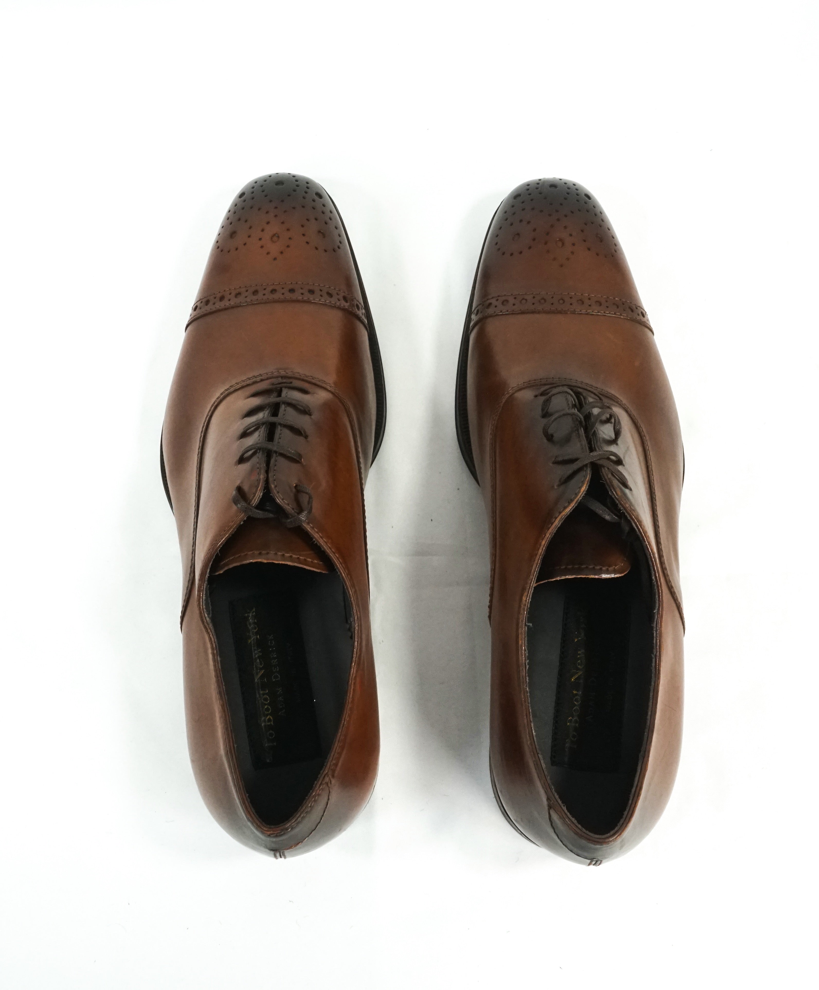 TO BOOT NEW YORK - Cap-Toe Brogue Oxford Brown With Slim Silhouette - 9