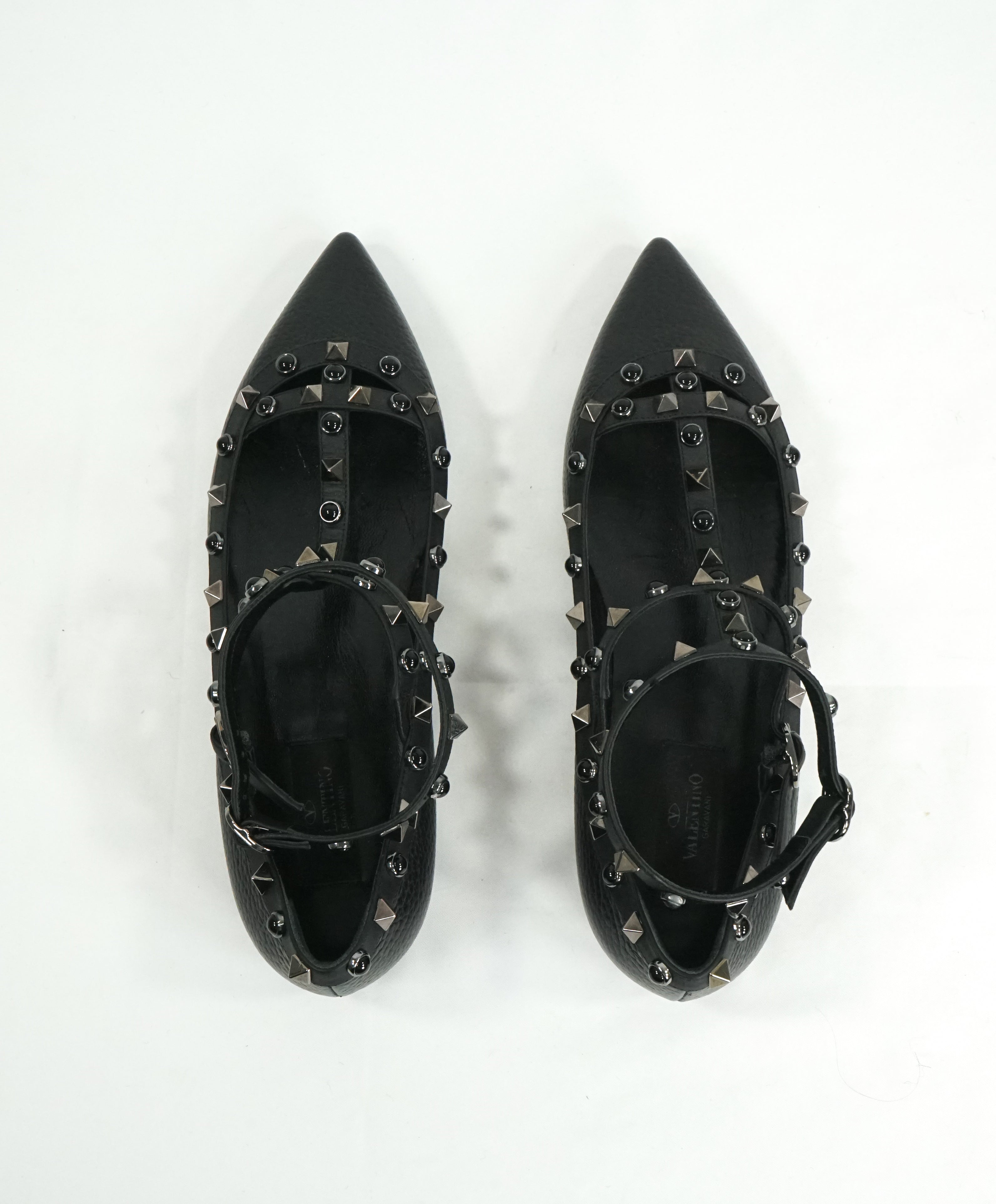 VALENTINO GARAVANI - Rolling Rockstud Black Noir Cage Flats - 8.5