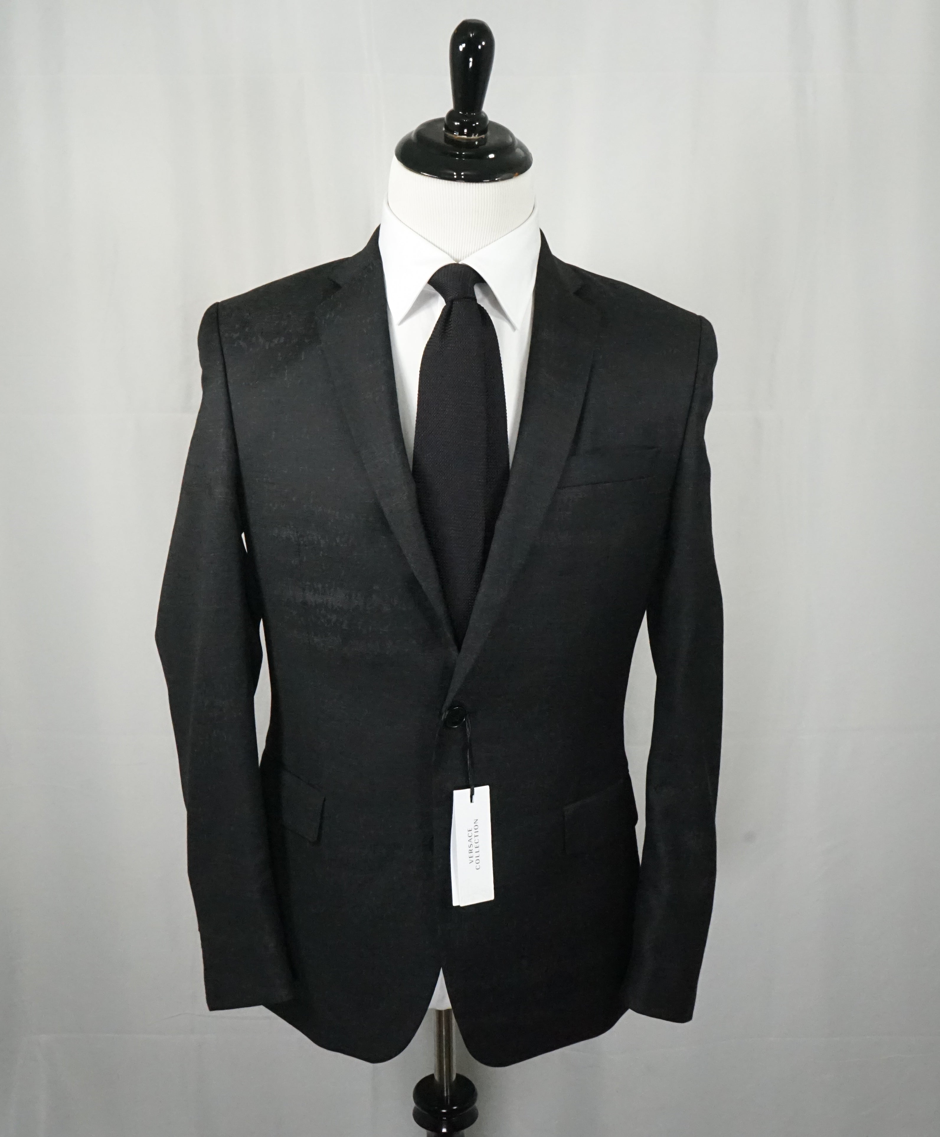 VERSACE COLLECTION - Abstract Textured Black & Gray Runway Melange Slim Suit - 38R