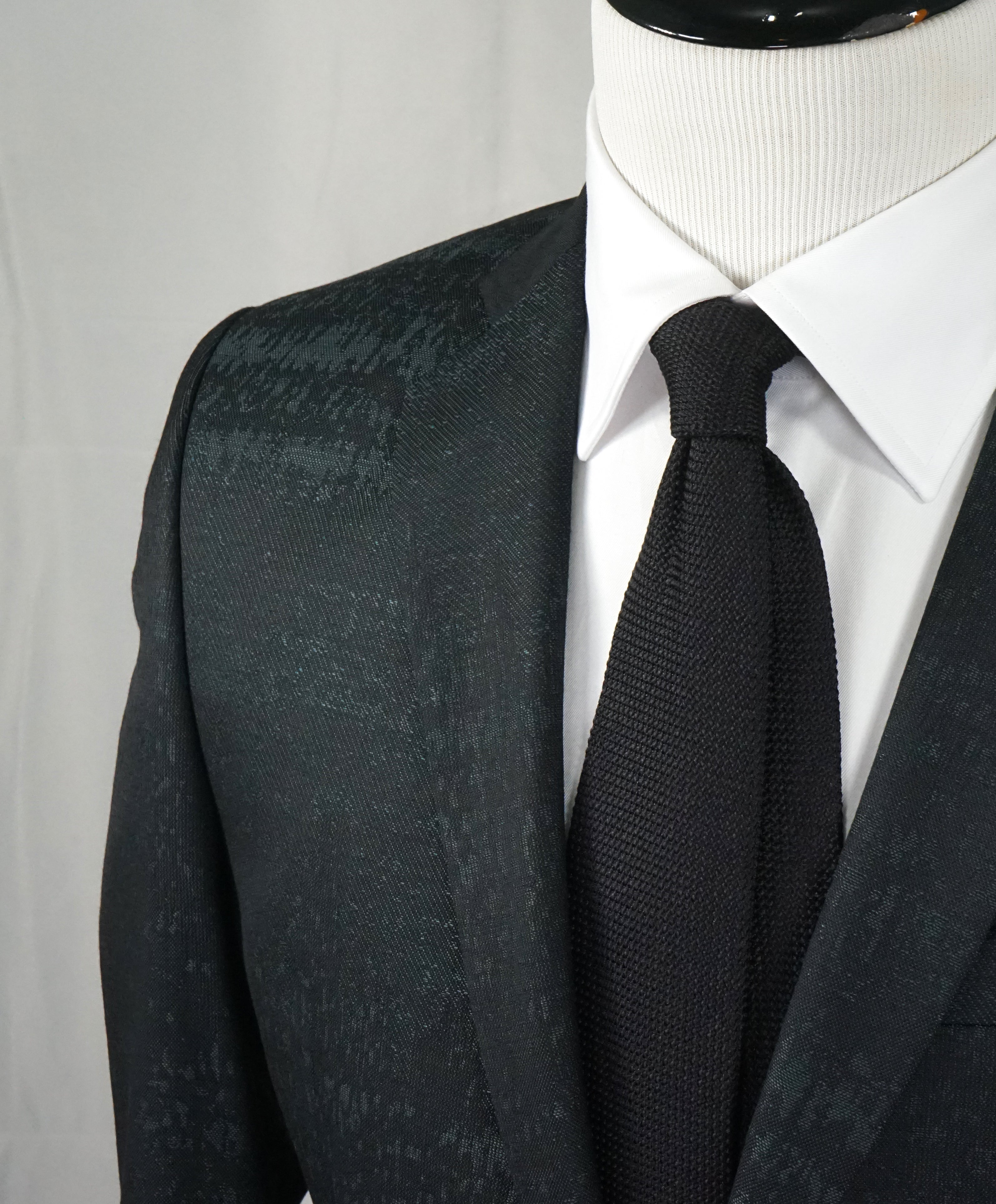 VERSACE COLLECTION - Abstract Textured Jade & Gray Runway Melange Slim Suit - 38R